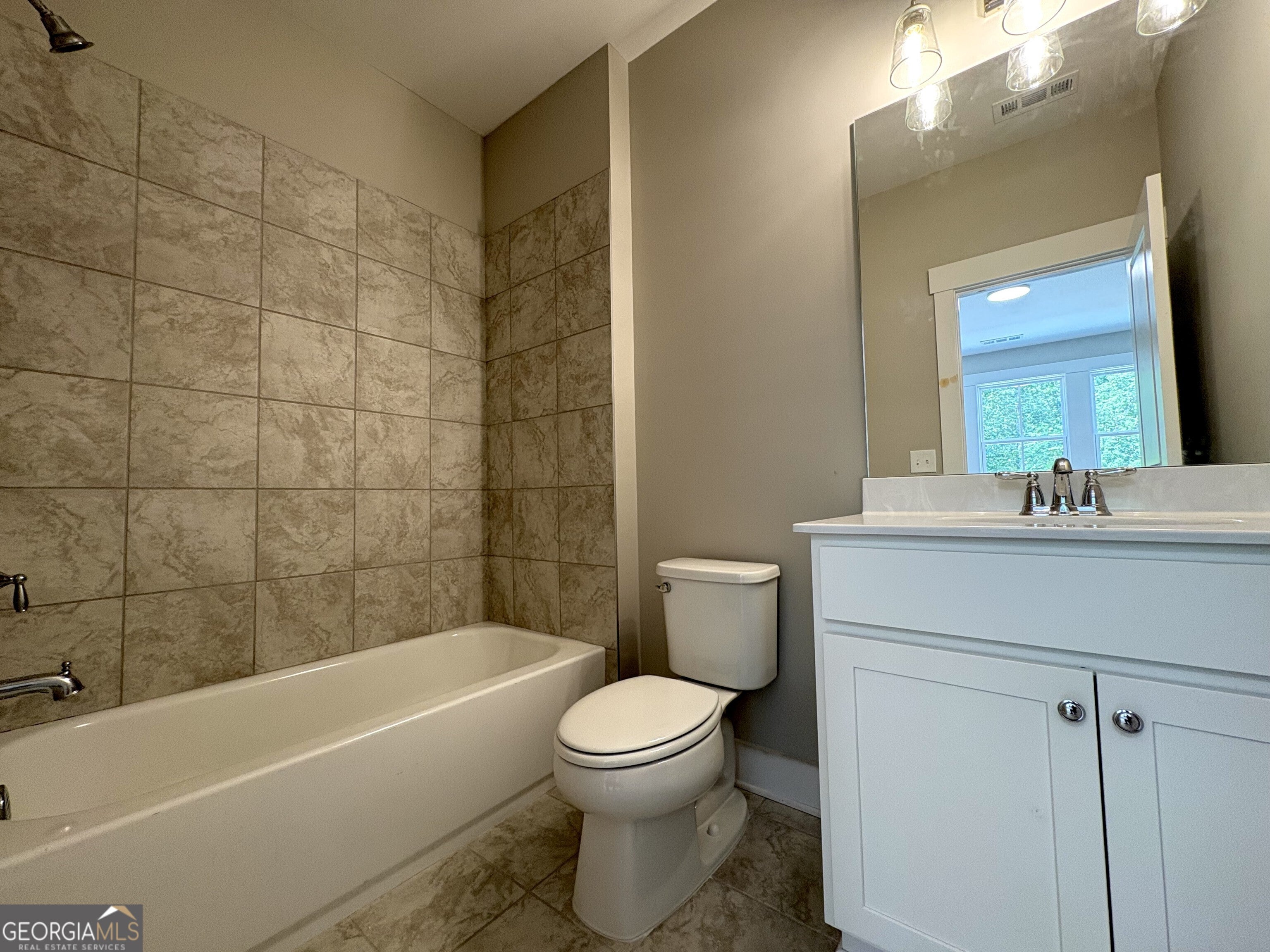 Cumming, Georgia, 30041, United States, 4 Bedrooms Bedrooms, ,5 BathroomsBathrooms,Residential,Active,1902946