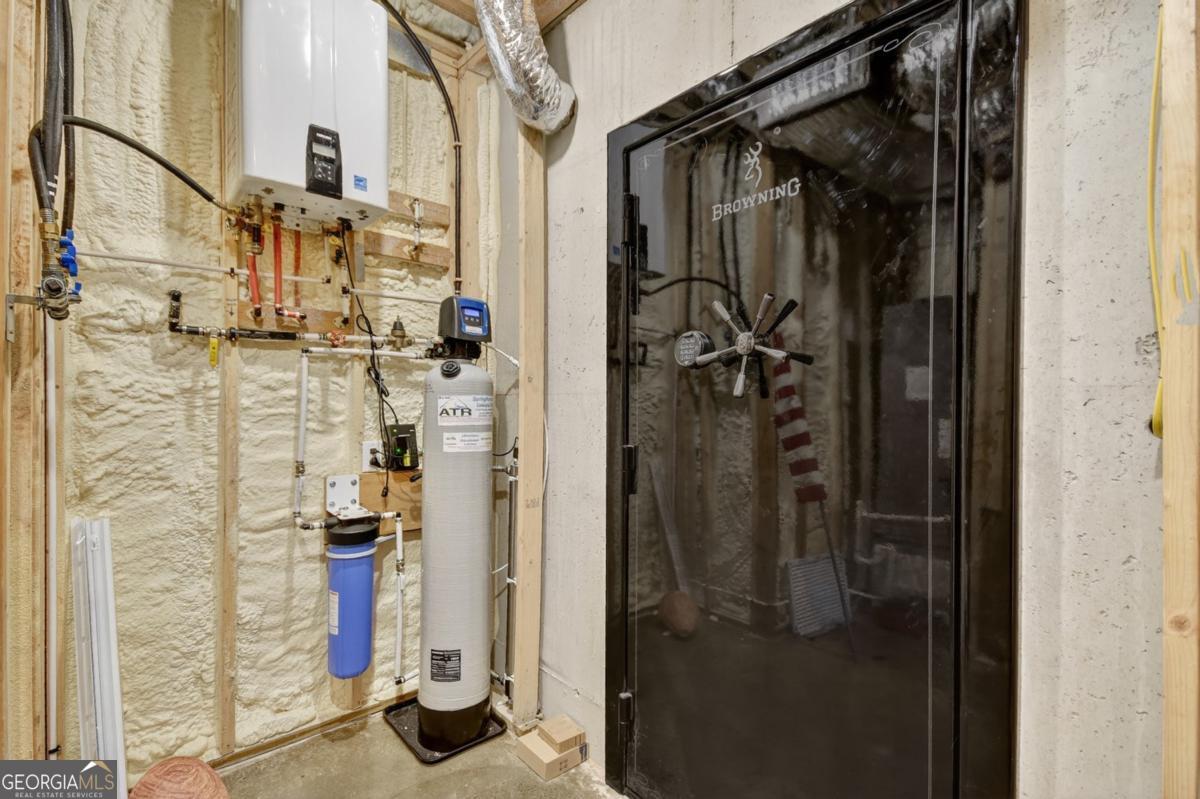 Blue Ridge, Georgia, 30513, United States, 5 Bedrooms Bedrooms, ,5 BathroomsBathrooms,Residential,Active,2003557