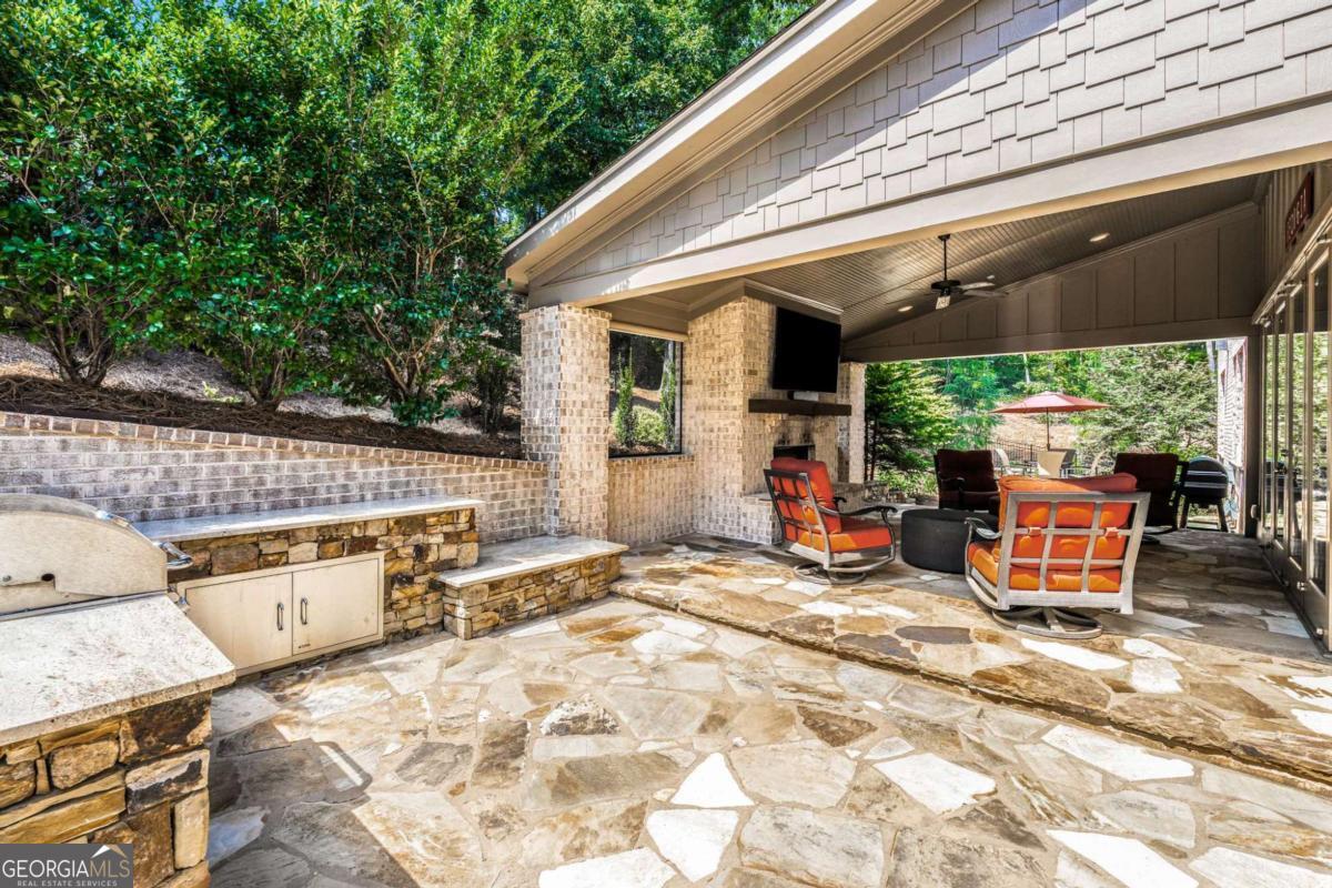 Flowery Branch, Georgia, 30542, United States, 5 Bedrooms Bedrooms, ,7 BathroomsBathrooms,Residential,Active,1941126