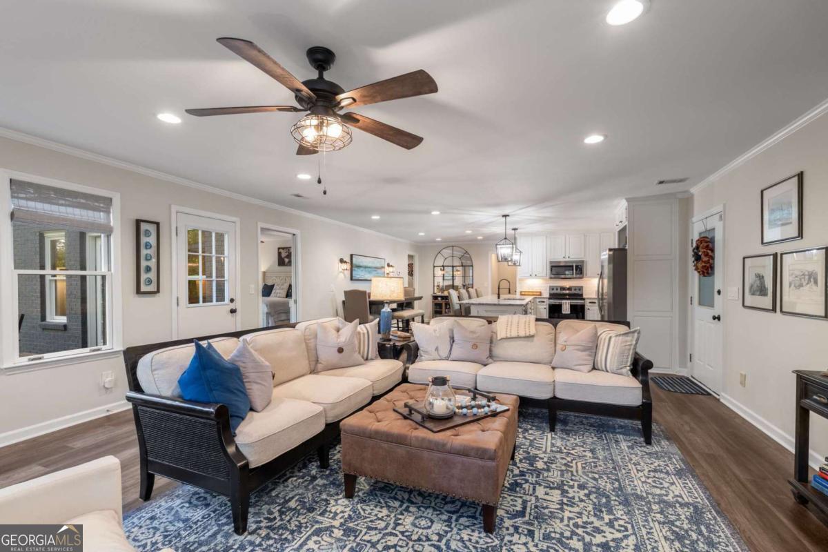 Buford, Georgia, 30518, United States, 5 Bedrooms Bedrooms, ,4 BathroomsBathrooms,Residential,Active,1764462