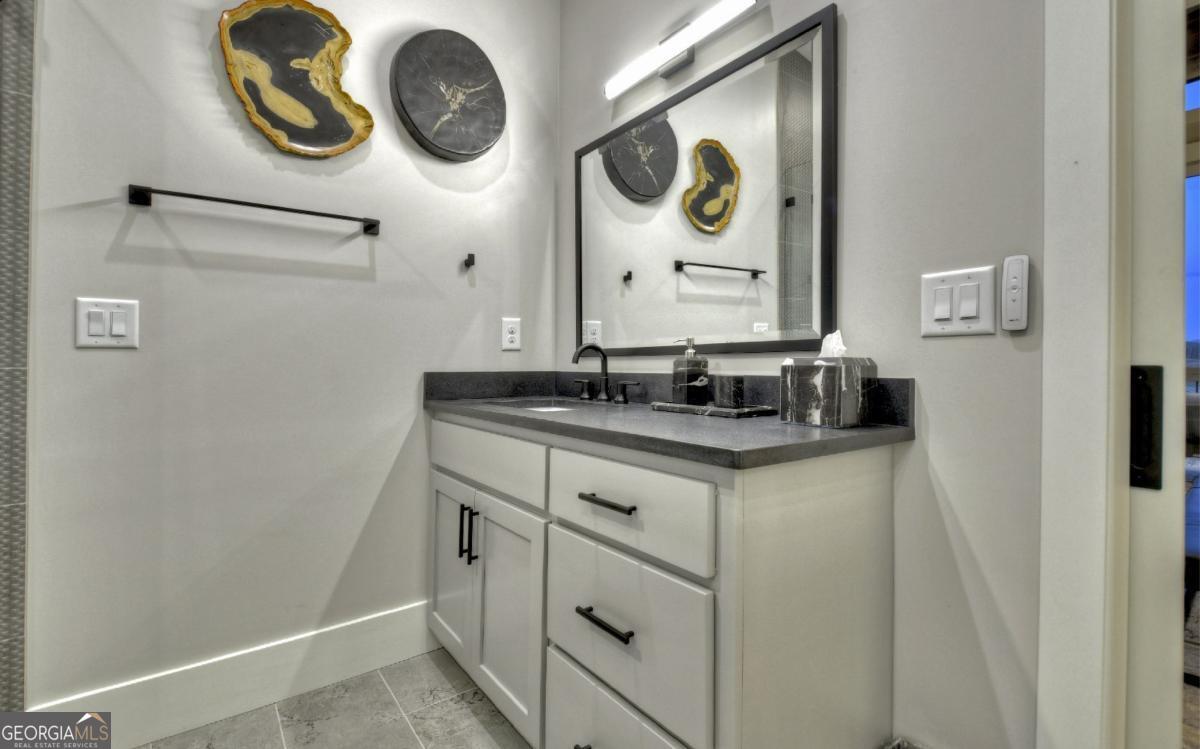 Morganton, Georgia, 30560, United States, 3 Bedrooms Bedrooms, ,4 BathroomsBathrooms,Residential,Active,2010579