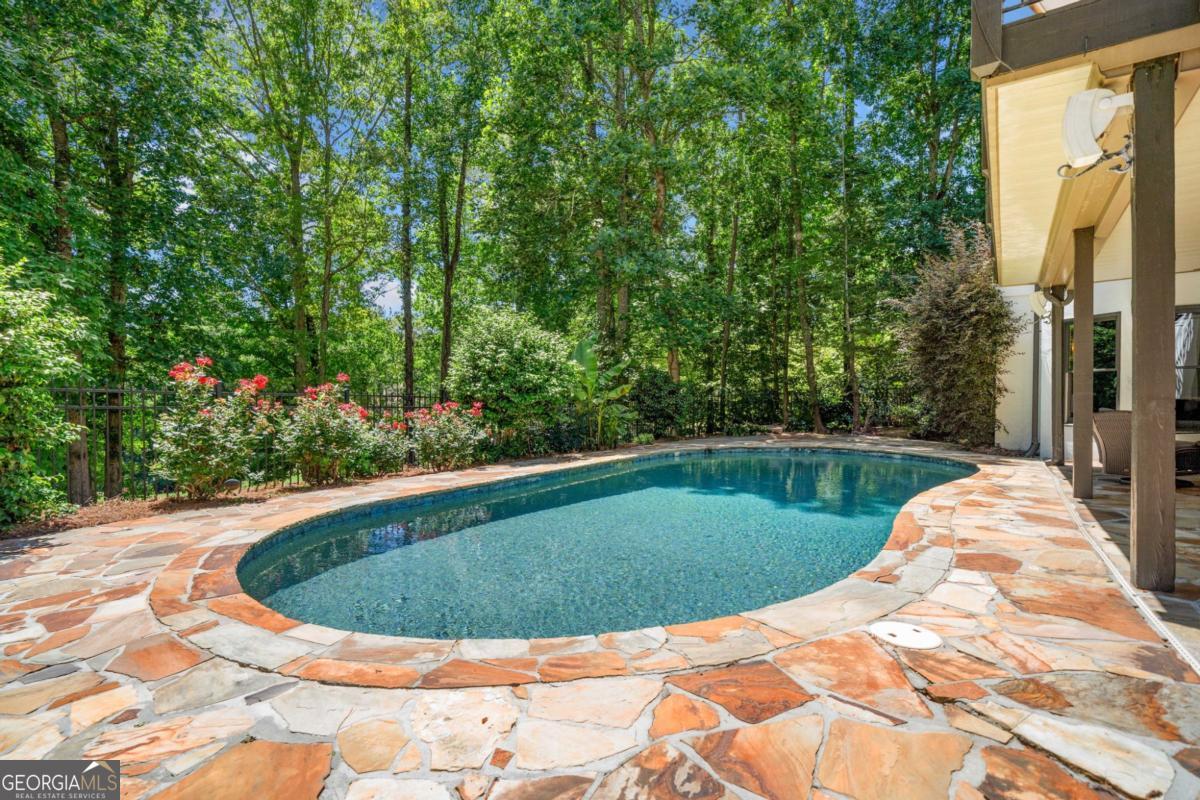 Canton, Georgia, 30114, United States, 5 Bedrooms Bedrooms, ,5 BathroomsBathrooms,Residential,Active,1823975