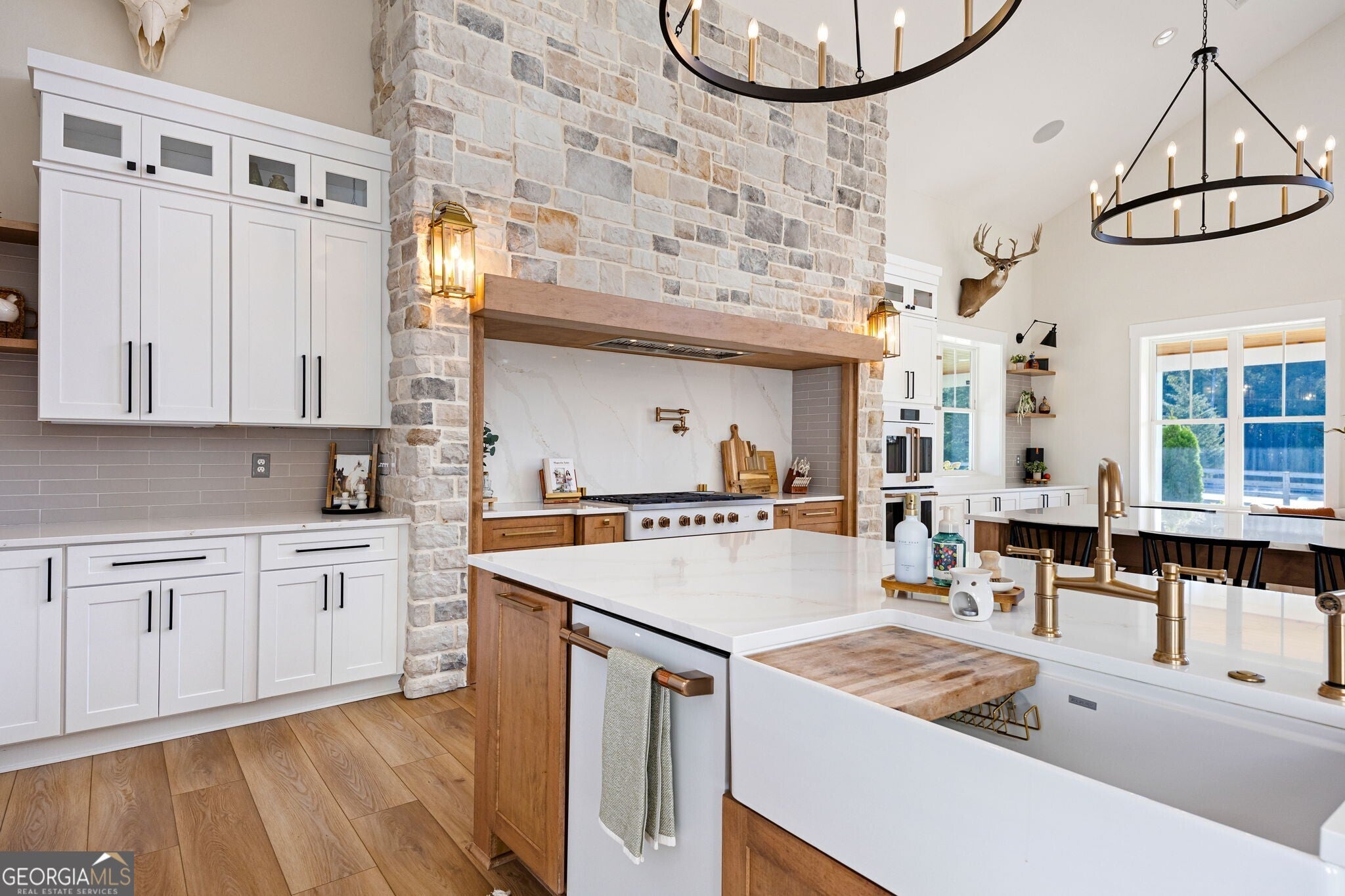 Rydal, Georgia, 30171, United States, 5 Bedrooms Bedrooms, ,5 BathroomsBathrooms,Residential,Active,1987251