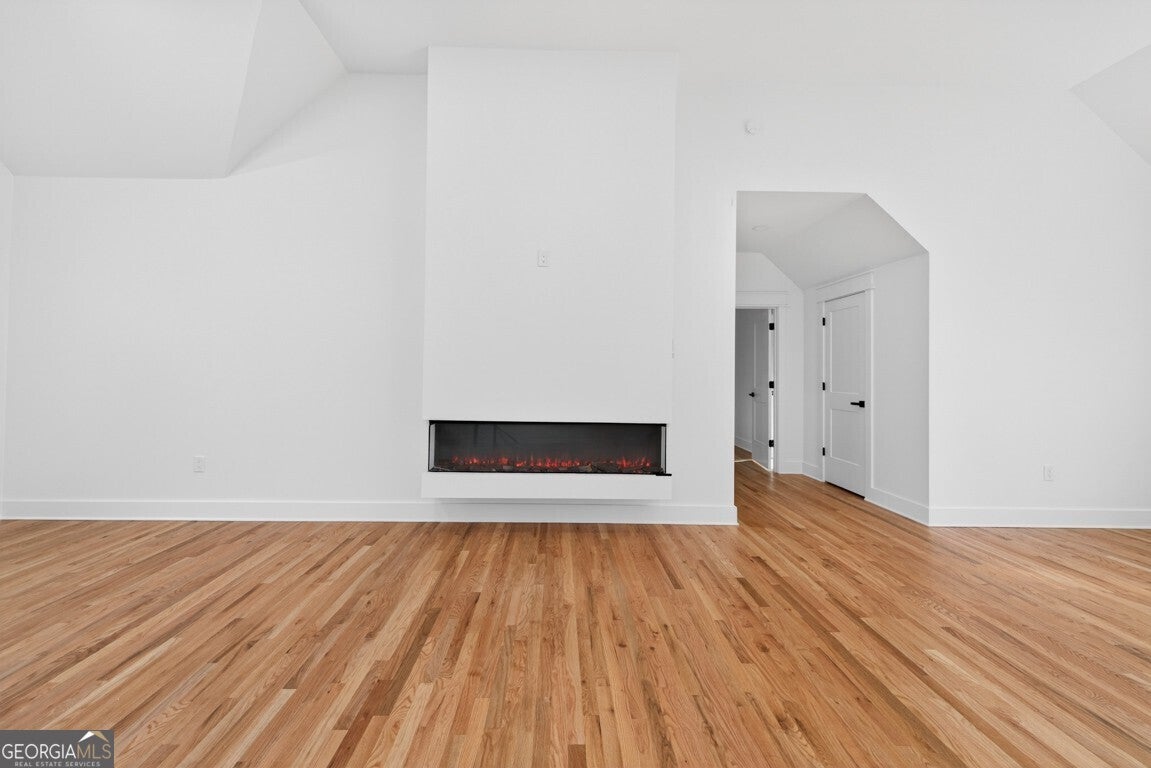 Norcross, Georgia, 30071, United States, 6 Bedrooms Bedrooms, ,5 BathroomsBathrooms,Residential,Active,2009837