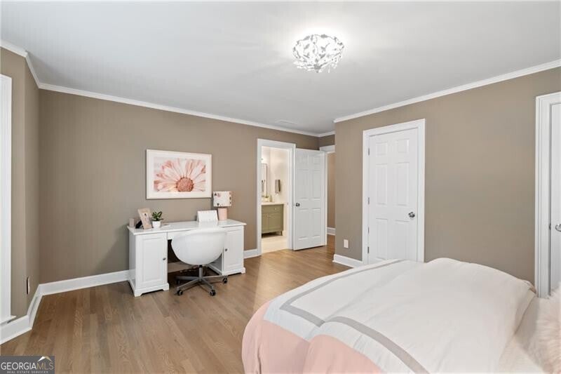 Johns Creek, Georgia, 30022, United States, 6 Bedrooms Bedrooms, ,5 BathroomsBathrooms,Residential,Active,1943817