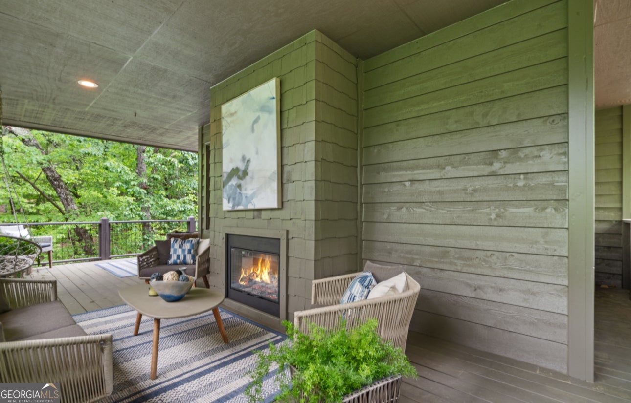 Big Canoe, Georgia, 30143, United States, 5 Bedrooms Bedrooms, ,6 BathroomsBathrooms,Residential,Active,1810518