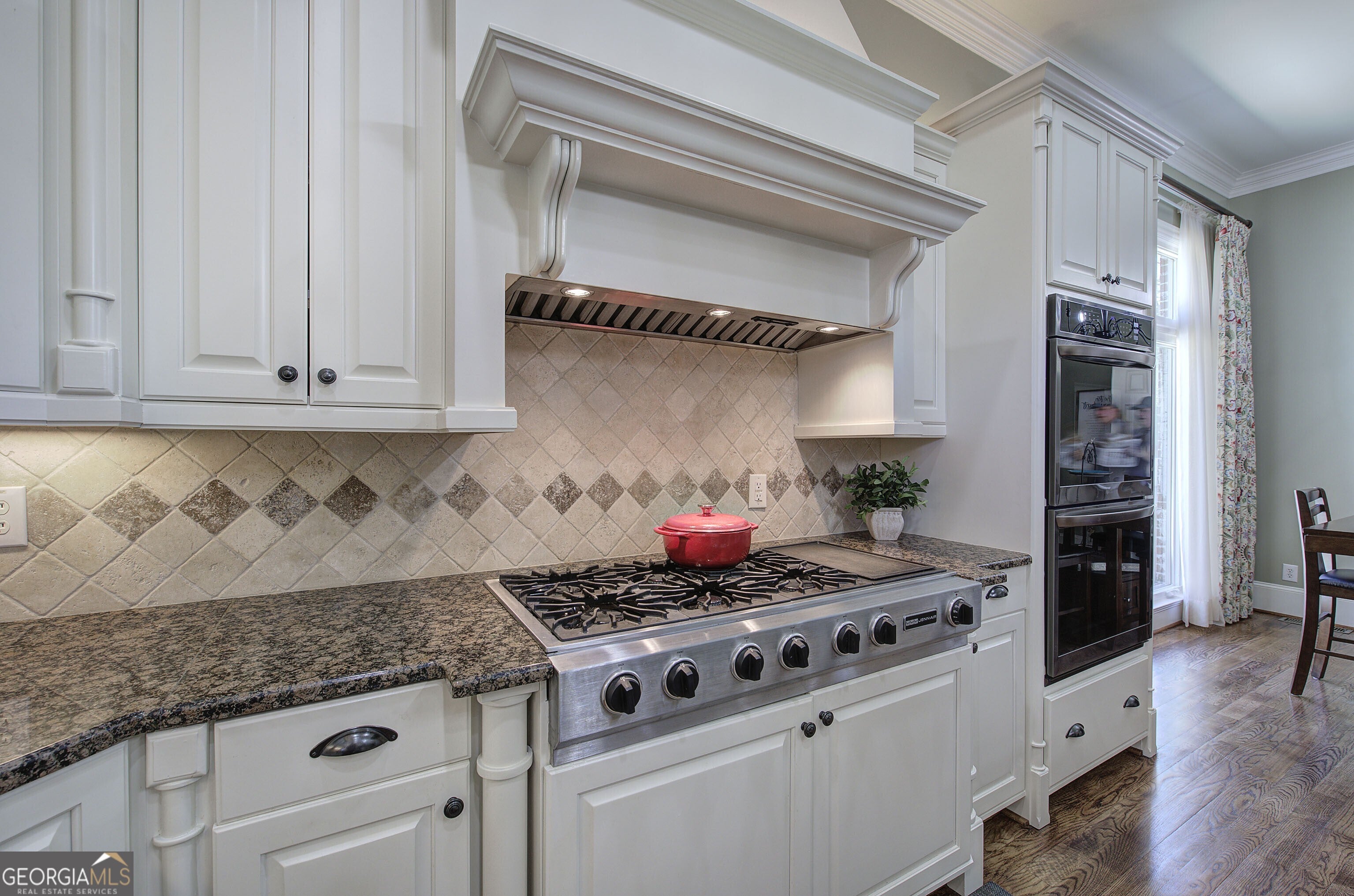 Kennesaw, Georgia, 30152, United States, 6 Bedrooms Bedrooms, ,7 BathroomsBathrooms,Residential,Active,1967313