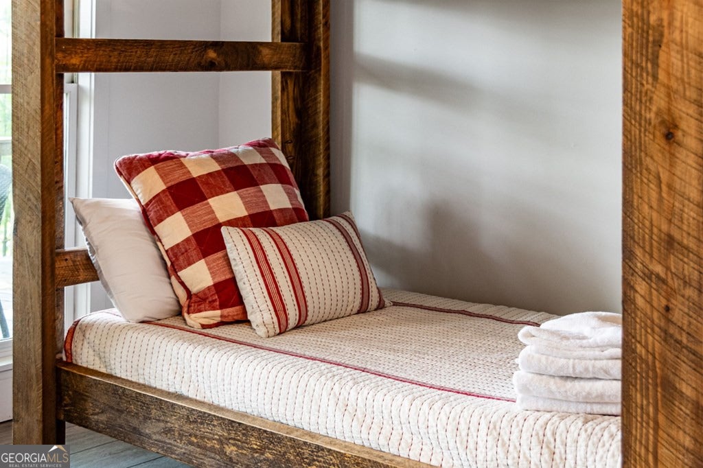 Morganton, Georgia, 30560, United States, 4 Bedrooms Bedrooms, ,3 BathroomsBathrooms,Residential,Pending,1859386