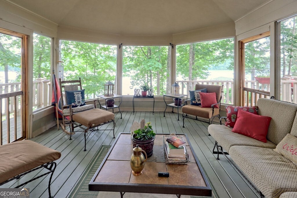 Hiawassee, Georgia, 30546, United States, 4 Bedrooms Bedrooms, ,4 BathroomsBathrooms,Residential,Active,1718878