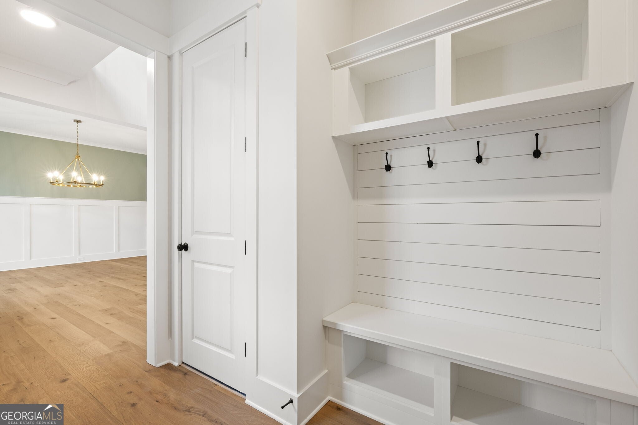 Gainesville, Georgia, 30506, United States, 4 Bedrooms Bedrooms, ,5 BathroomsBathrooms,Residential,Active,1993968