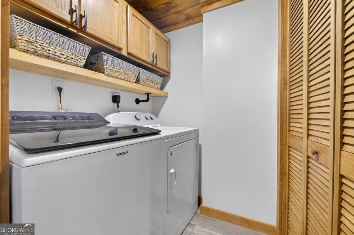 Morganton, Georgia, 30560, United States, 4 Bedrooms Bedrooms, ,4 BathroomsBathrooms,Residential,Active,1853343