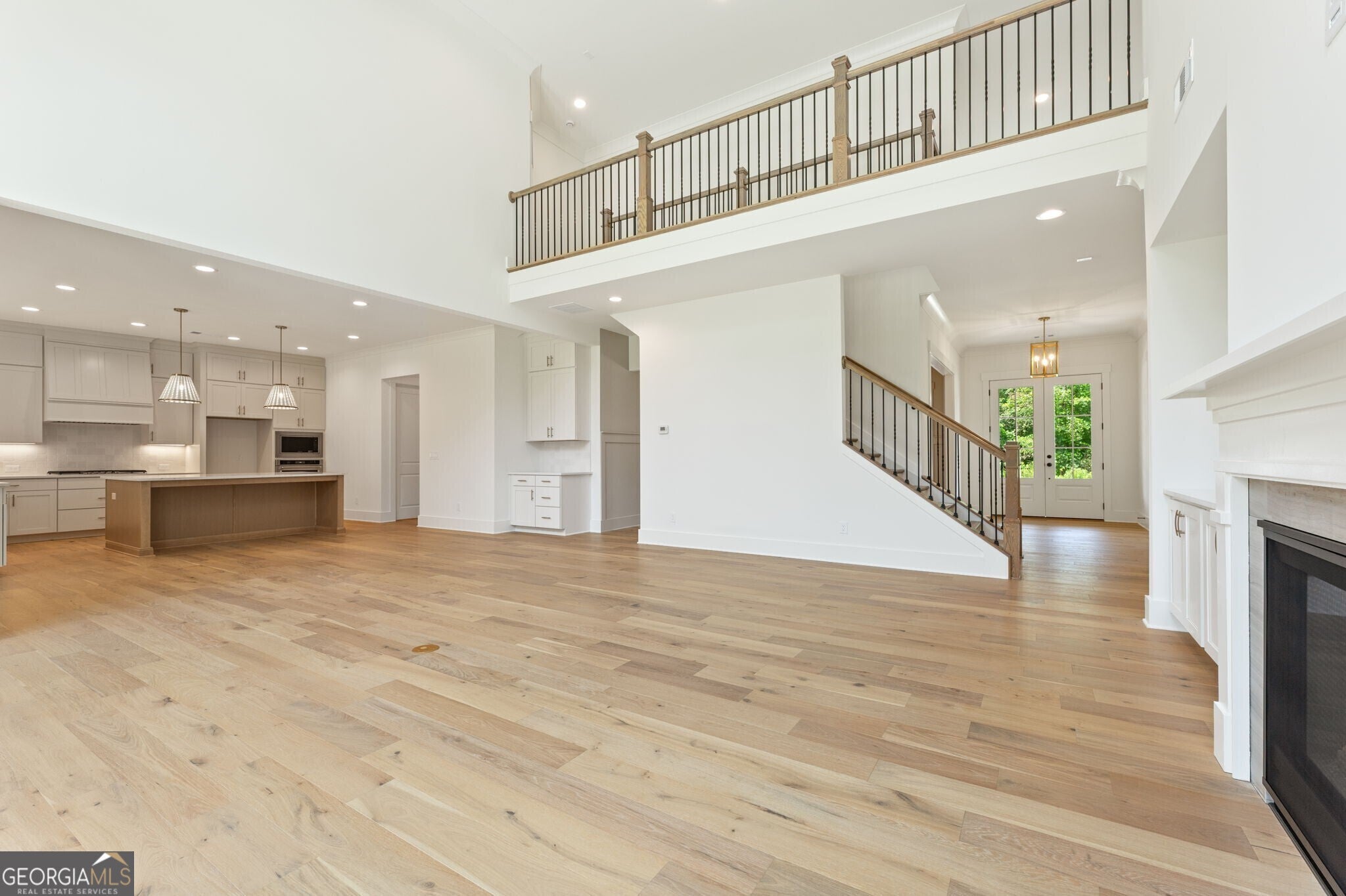 Gainesville, Georgia, 30506, United States, 4 Bedrooms Bedrooms, ,4 BathroomsBathrooms,Residential,Active,1894199