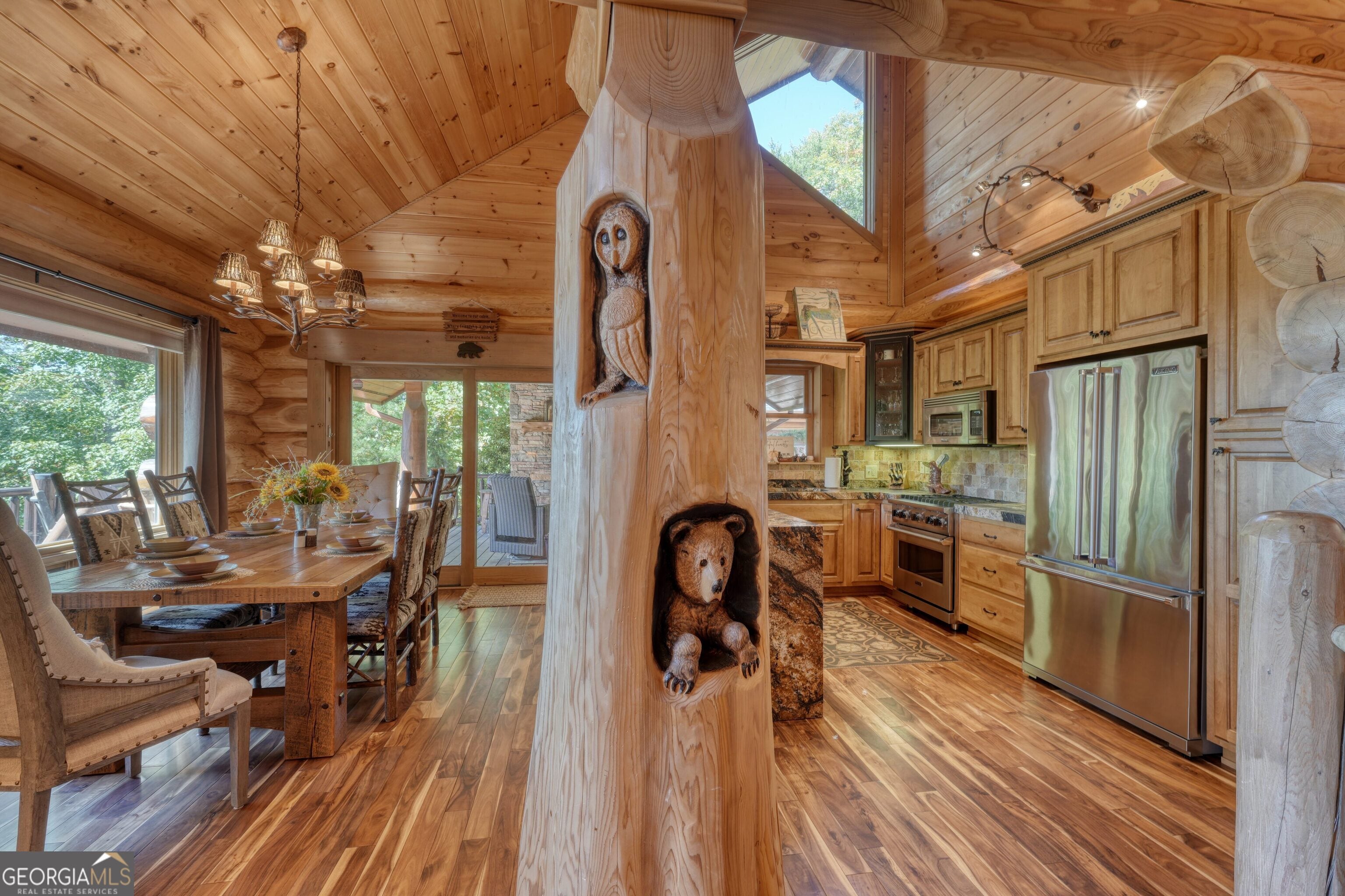 Blue Ridge, Georgia, 30513, United States, 4 Bedrooms Bedrooms, ,5 BathroomsBathrooms,Residential,Active,1969833