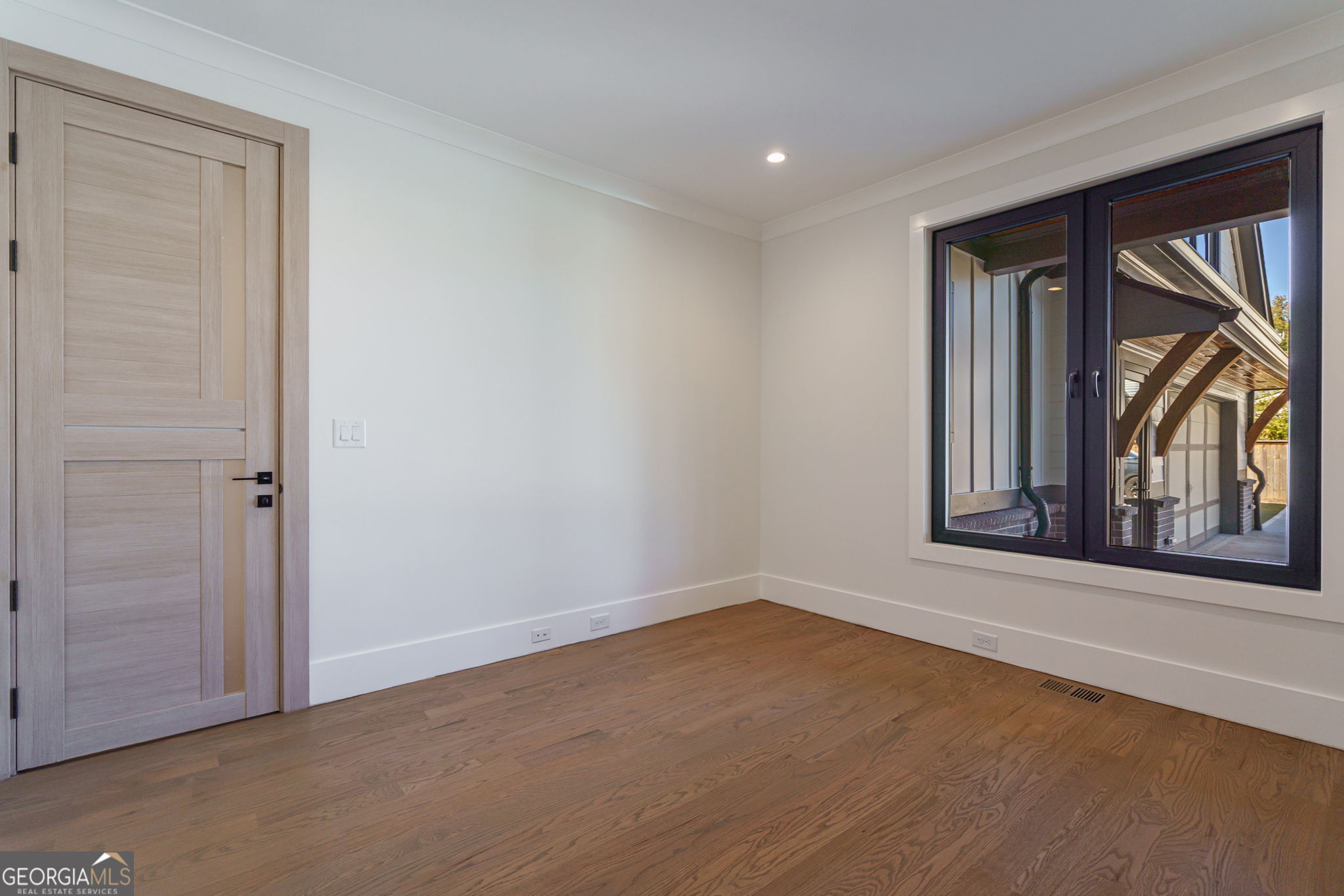 Cumming, Georgia, 30041, United States, 4 Bedrooms Bedrooms, ,4 BathroomsBathrooms,Residential,Active,1969675