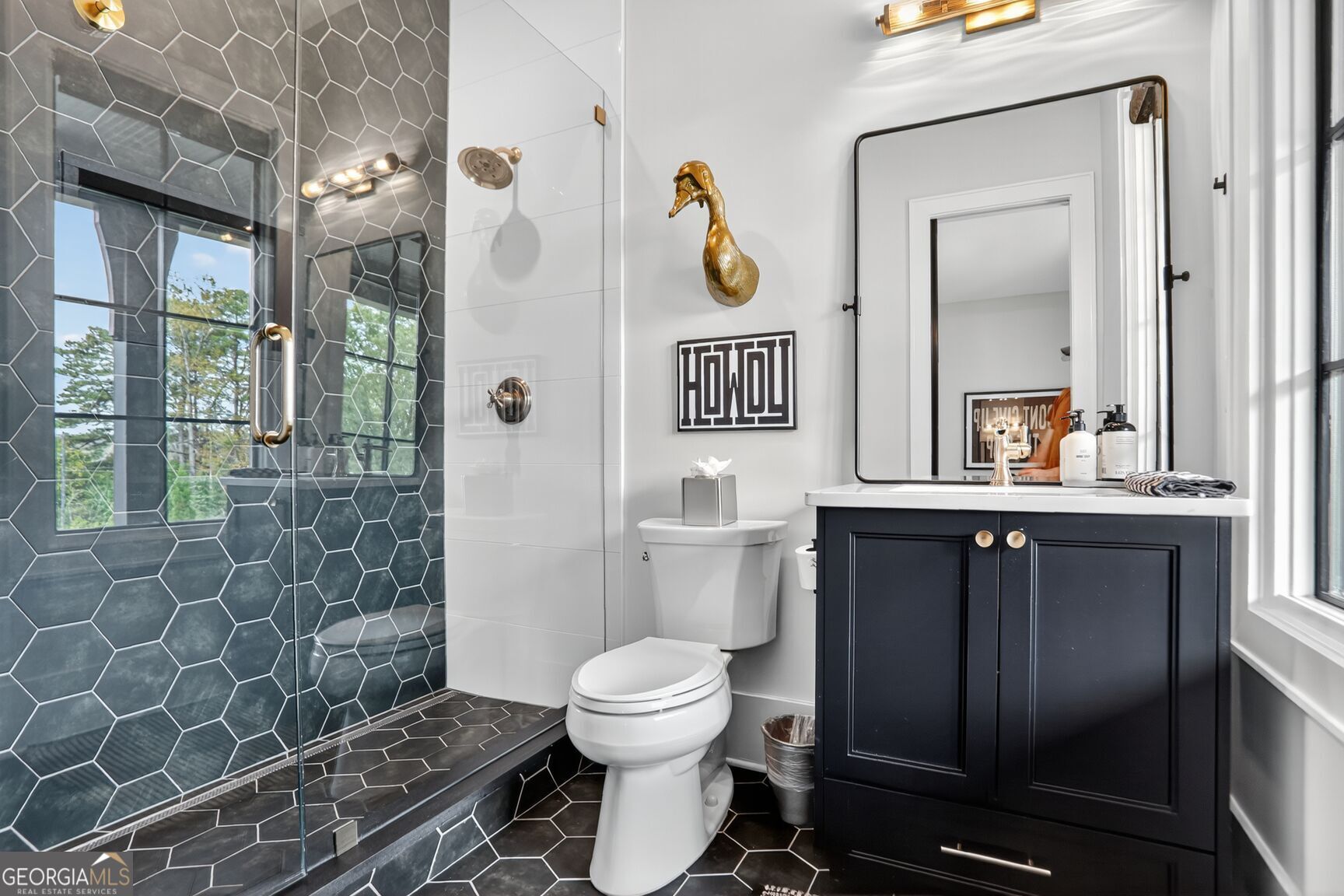 Canton, Georgia, 30115, United States, 4 Bedrooms Bedrooms, ,5 BathroomsBathrooms,Residential,Active,1968390