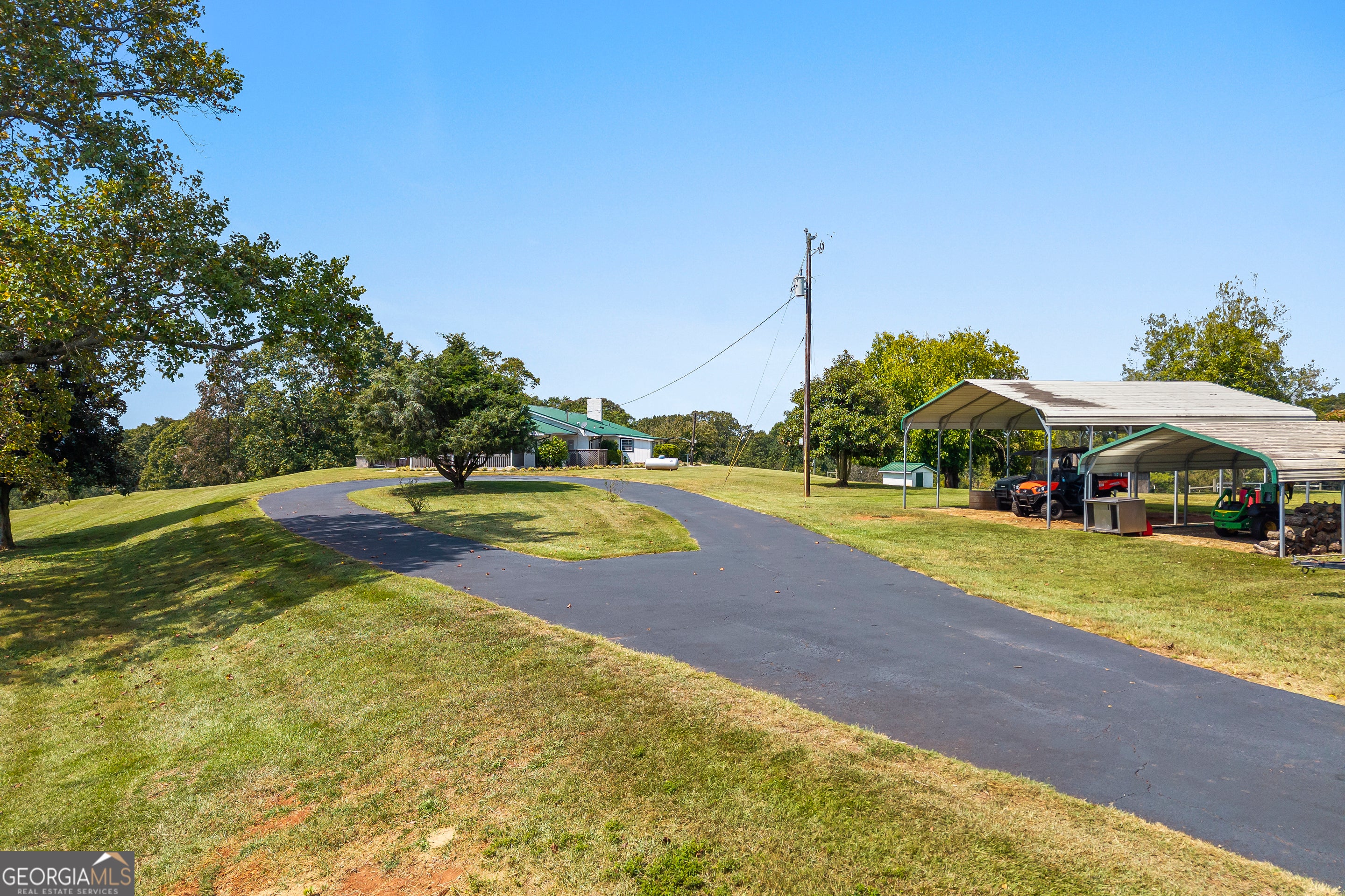 Commerce, Georgia, 30529, United States, 4 Bedrooms Bedrooms, ,3 BathroomsBathrooms,Residential,Active,1963280