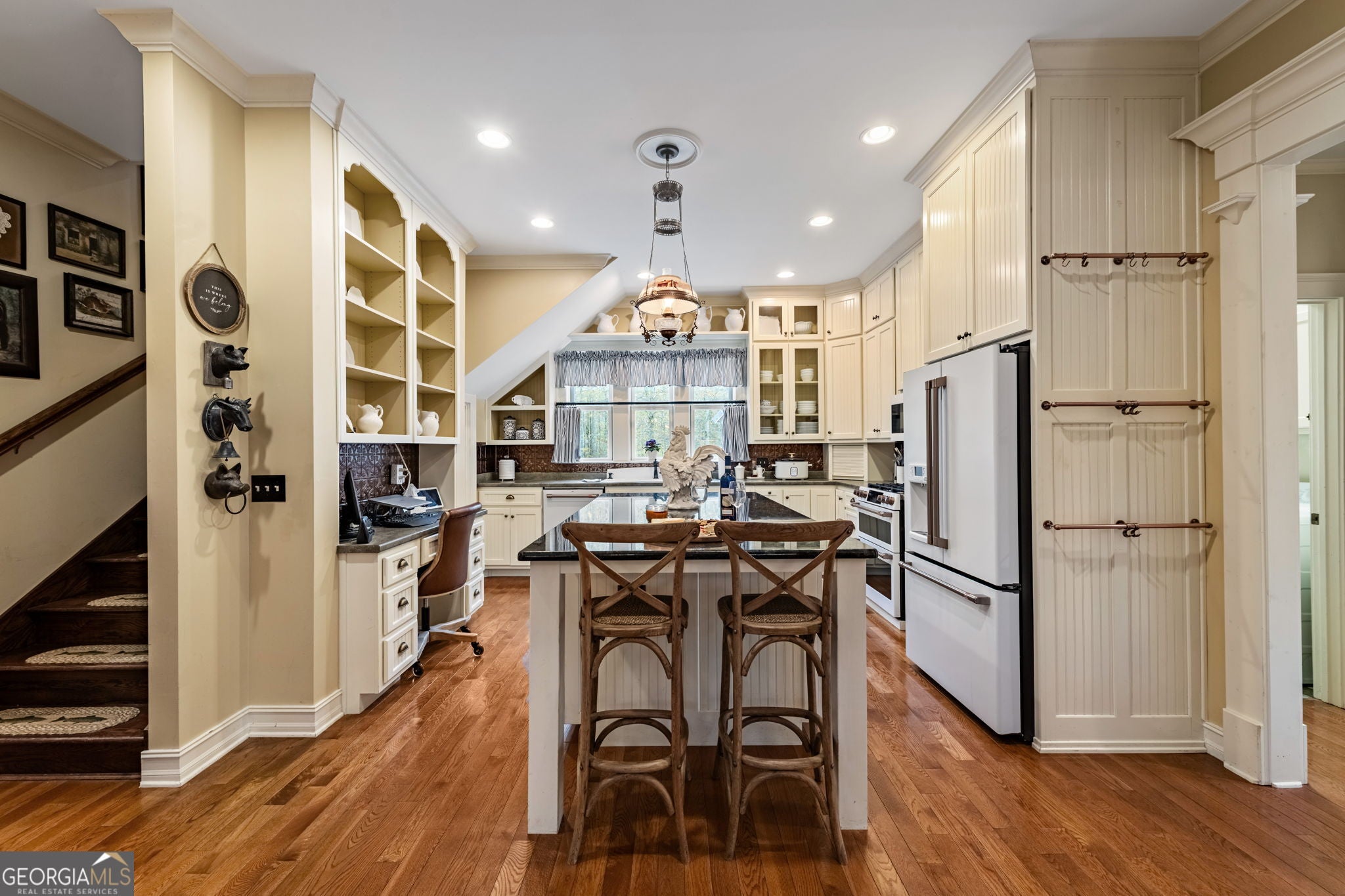 Ellijay, Georgia, 30540, United States, 4 Bedrooms Bedrooms, ,3 BathroomsBathrooms,Residential,Active,1968093