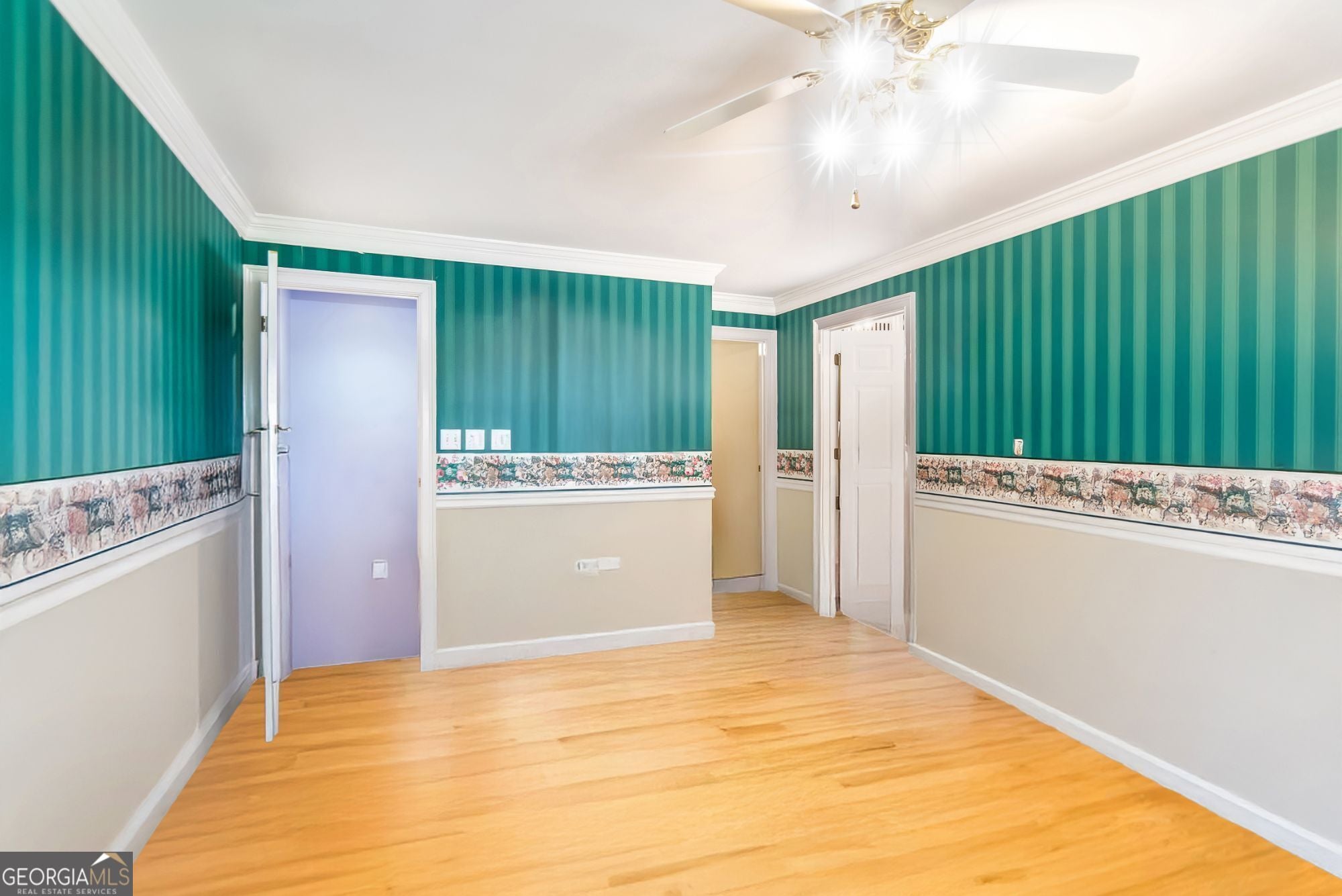 Blairsville, Georgia, 30512, United States, ,4 BathroomsBathrooms,Residential,Active,1704083