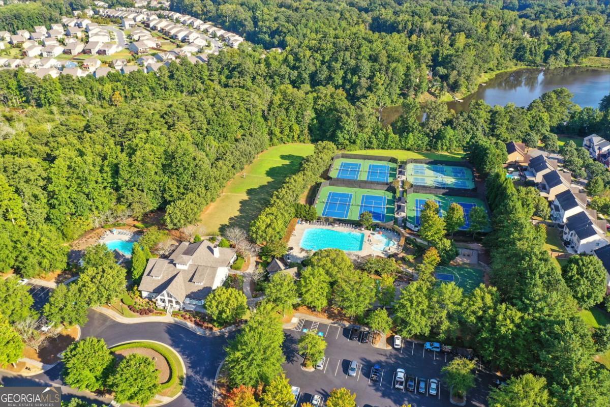 Canton, Georgia, 30115, United States, 7 Bedrooms Bedrooms, ,4 BathroomsBathrooms,Residential,Active,1936405