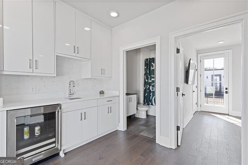 Atlanta, Georgia, 30308, United States, 3 Bedrooms Bedrooms, ,4 BathroomsBathrooms,Residential,Active,1969678