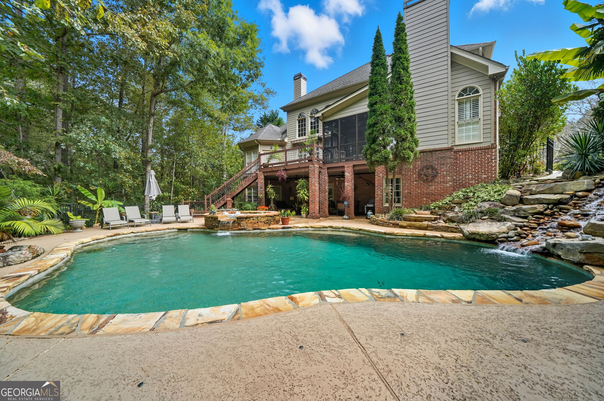 Canton, Georgia, 30114, United States, 6 Bedrooms Bedrooms, ,5 BathroomsBathrooms,Residential,Active,1972140