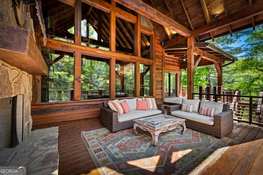 Cherry Log, Georgia, 30522, United States, 5 Bedrooms Bedrooms, ,5 BathroomsBathrooms,Residential,Active,2045694