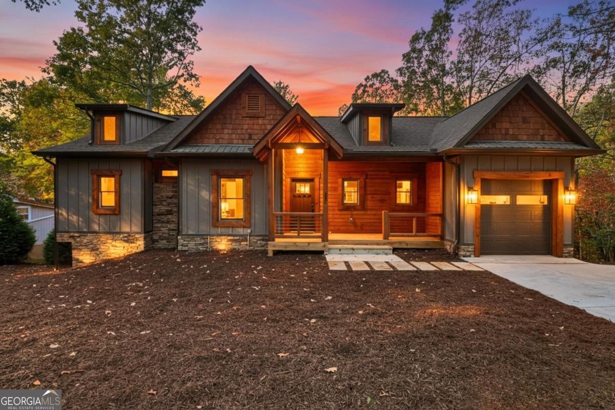 Ellijay, Georgia, 30540, United States, 4 Bedrooms Bedrooms, ,3 BathroomsBathrooms,Residential,Active,1971791