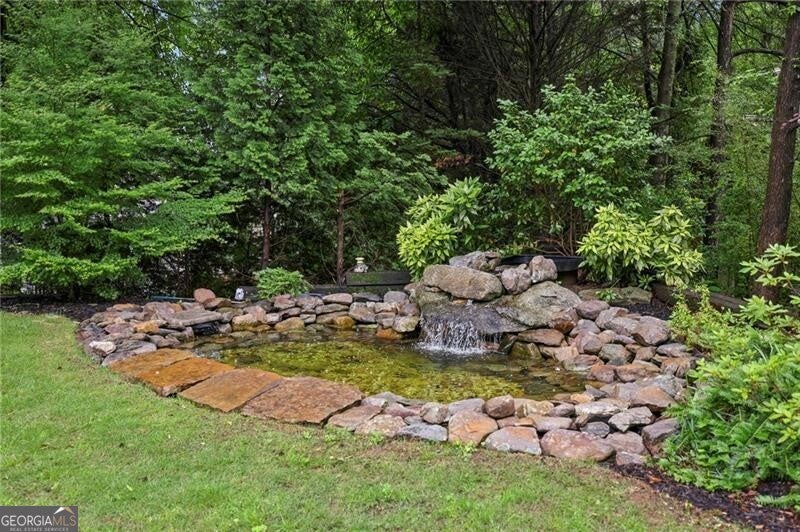 Marietta, Georgia, 30062, United States, 6 Bedrooms Bedrooms, ,6 BathroomsBathrooms,Residential,Active,1965854