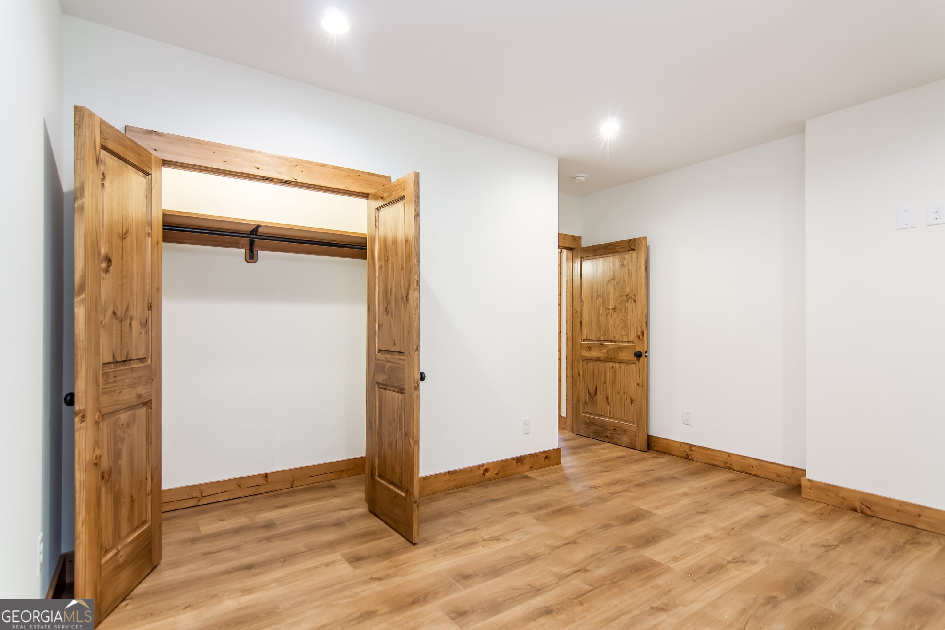 Talking Rock, Georgia, 30175, United States, 4 Bedrooms Bedrooms, ,3 BathroomsBathrooms,Residential,Active,2000209