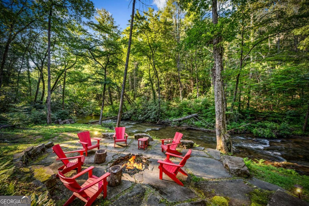 Blue Ridge, Georgia, 30513, United States, 3 Bedrooms Bedrooms, ,5 BathroomsBathrooms,Residential,Active,2006916