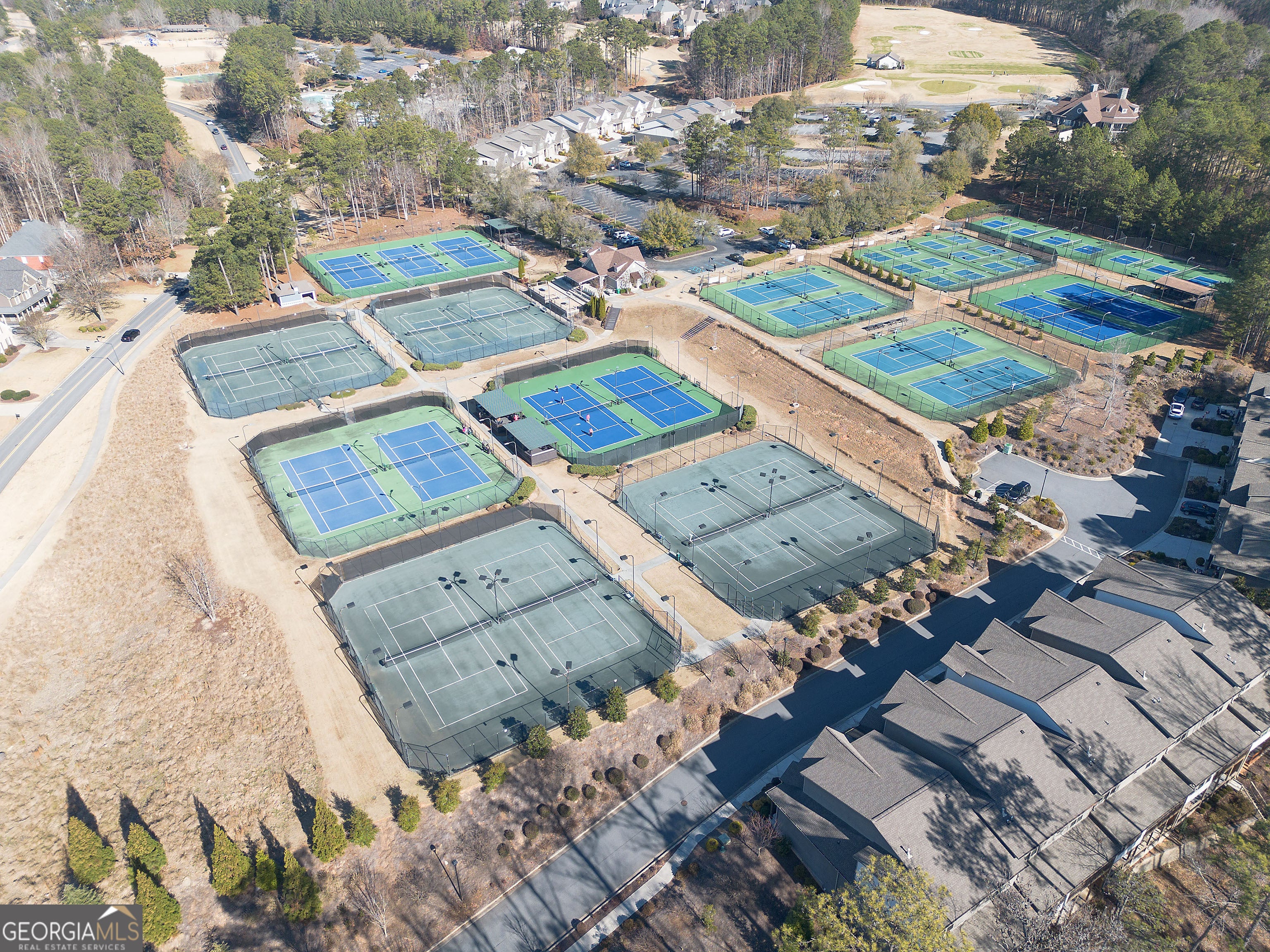 Canton, Georgia, 30114, United States, 6 Bedrooms Bedrooms, ,5 BathroomsBathrooms,Residential,Active,2009409