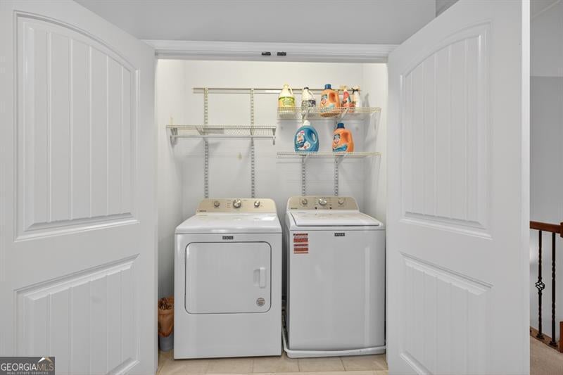 Flowery Branch, Georgia, 30542, United States, 6 Bedrooms Bedrooms, ,6 BathroomsBathrooms,Residential,Active,1898019