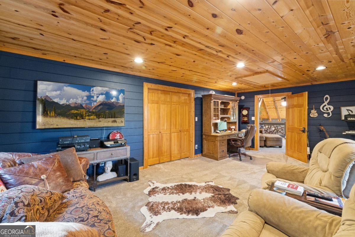 Blue Ridge, Georgia, 30513, United States, 4 Bedrooms Bedrooms, ,4 BathroomsBathrooms,Residential,Active,1990584