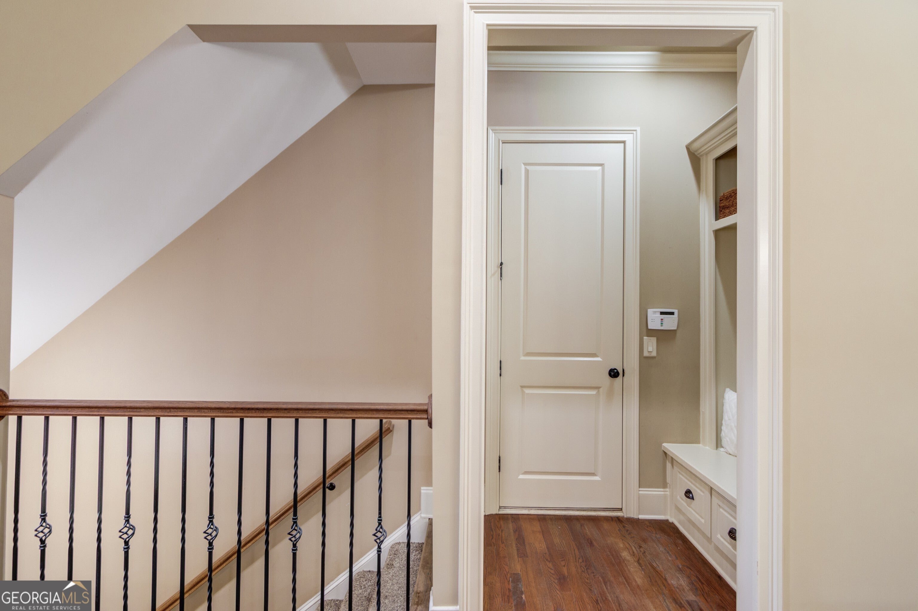 Cumming, Georgia, 30040, United States, 6 Bedrooms Bedrooms, ,7 BathroomsBathrooms,Residential,Active,1898201