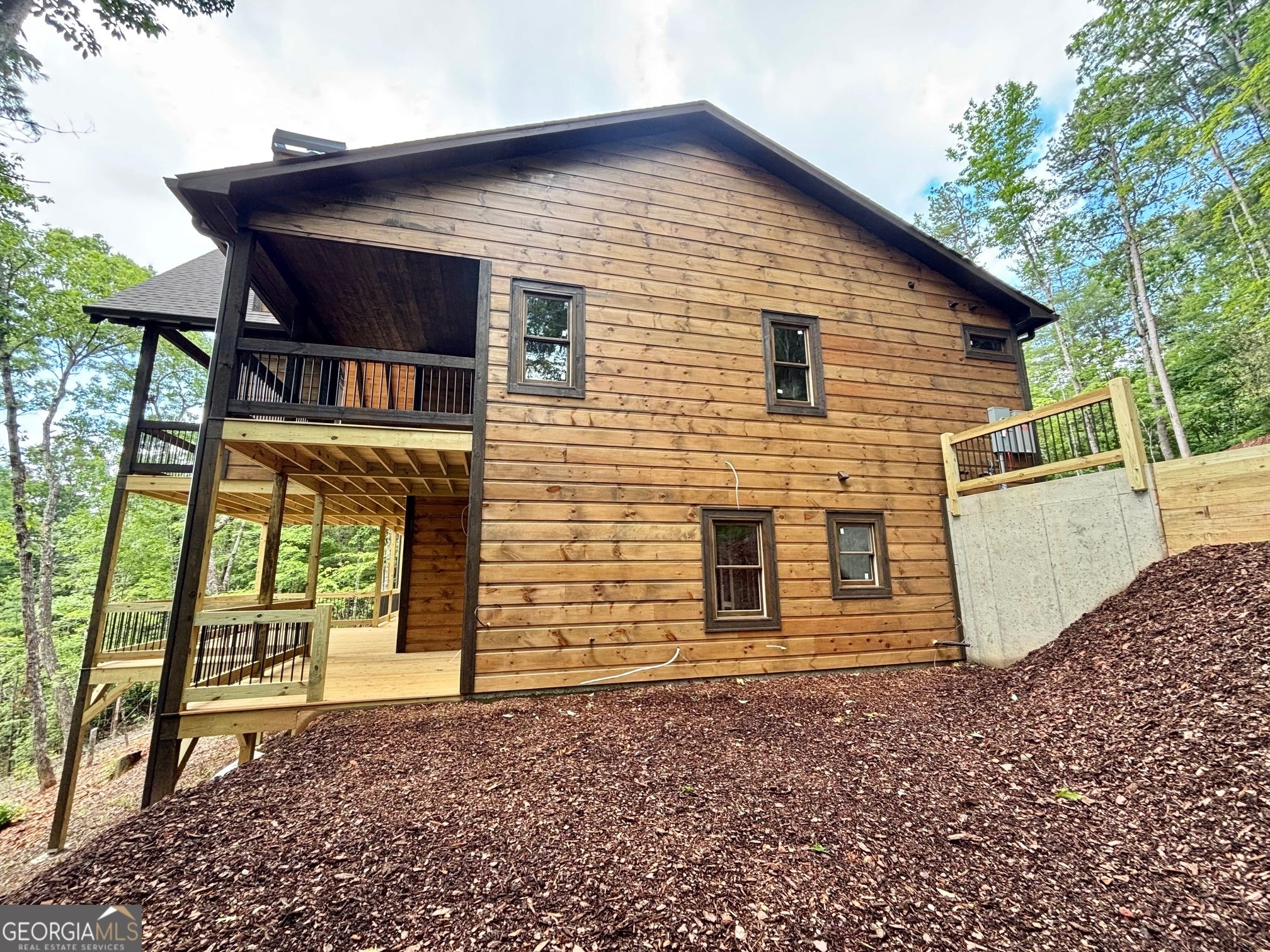 Blue Ridge, Georgia, 30513, United States, 4 Bedrooms Bedrooms, ,4 BathroomsBathrooms,Residential,Active,1941112