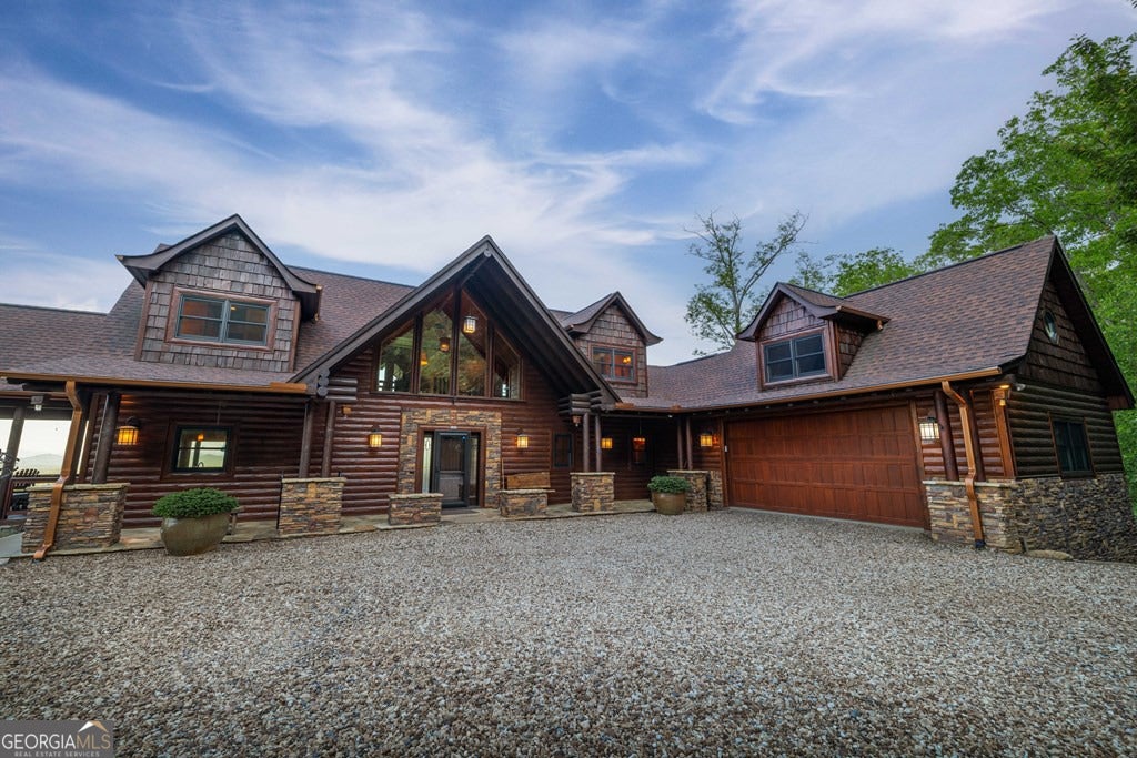 Mineral Bluff, Georgia, 30559, United States, 4 Bedrooms Bedrooms, ,5 BathroomsBathrooms,Residential,Active,2044577