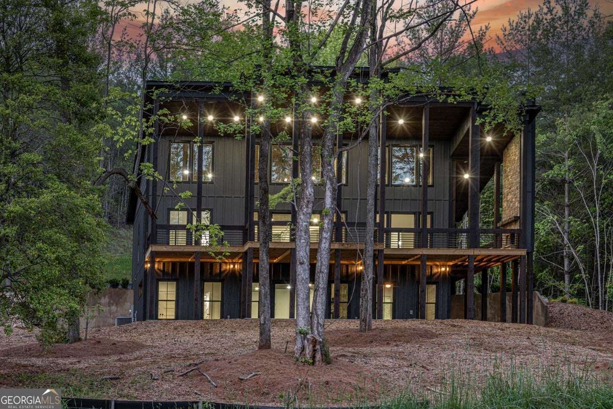 Epworth, Georgia, 30541, United States, 4 Bedrooms Bedrooms, ,4 BathroomsBathrooms,Residential,Active,1799355