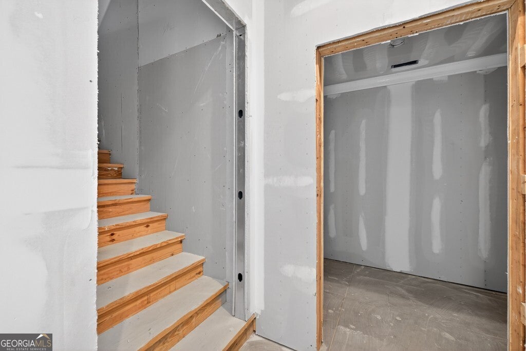 Loganville, Georgia, 30052, United States, 9 Bedrooms Bedrooms, ,10 BathroomsBathrooms,Residential,Active,1987263