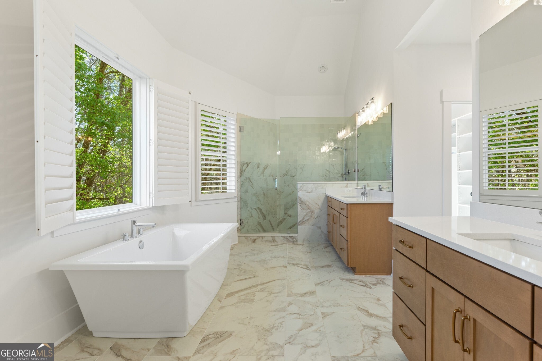 Cumming, Georgia, 30041, United States, 4 Bedrooms Bedrooms, ,5 BathroomsBathrooms,Residential,Active,1967121