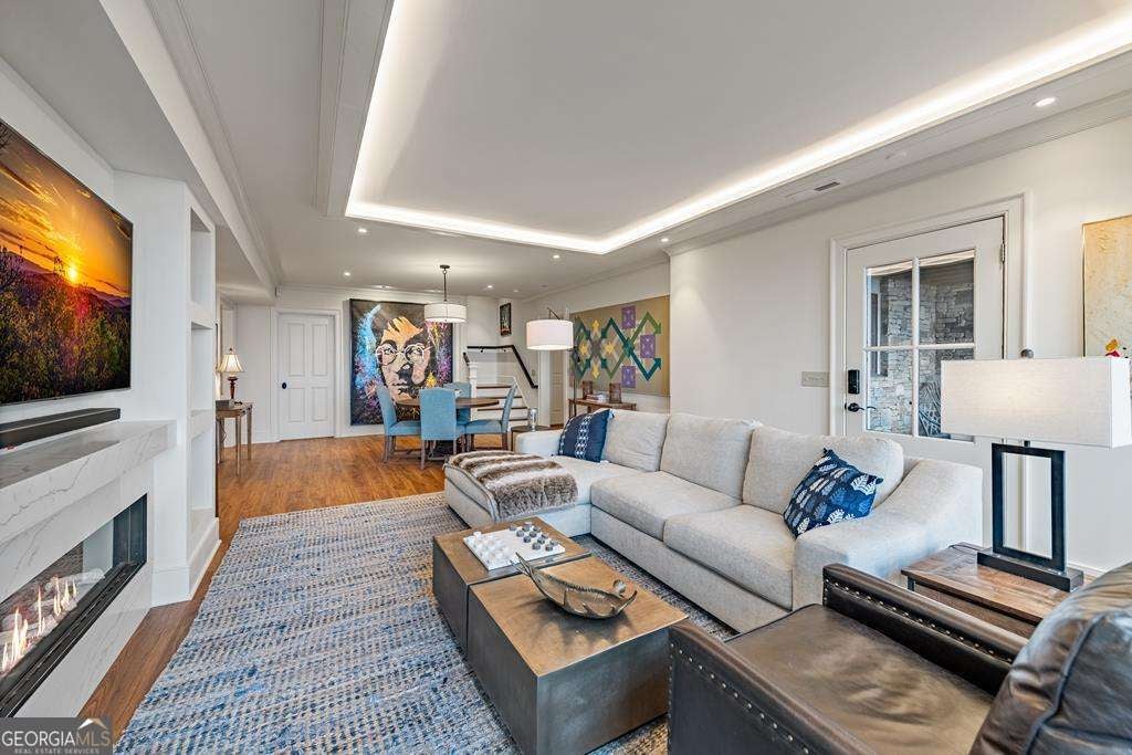 Murphy, North Carolina, 28906, United States, 5 Bedrooms Bedrooms, ,6 BathroomsBathrooms,Residential,Active,2001080