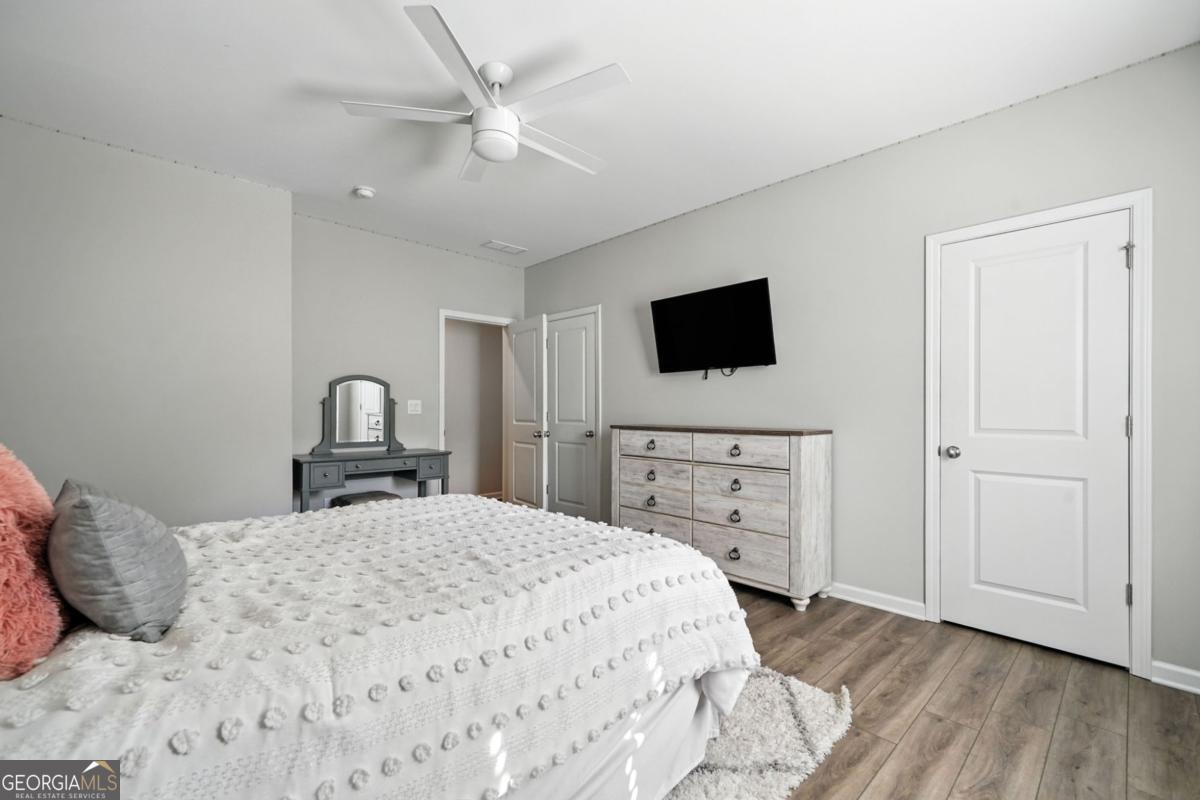 Canton, Georgia, 30115, United States, 7 Bedrooms Bedrooms, ,4 BathroomsBathrooms,Residential,Active,1936405