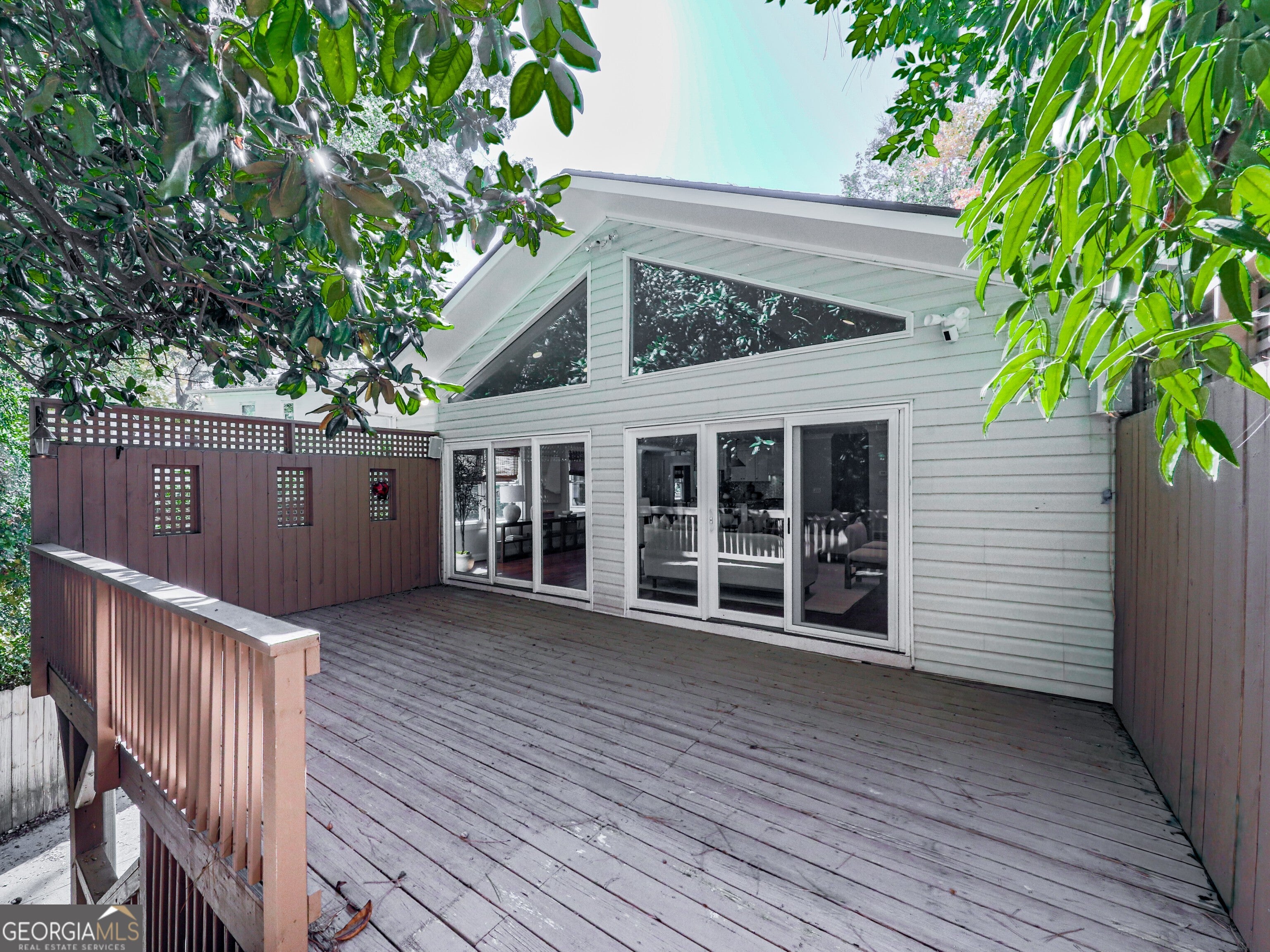 Atlanta, Georgia, 30305, United States, 5 Bedrooms Bedrooms, ,6 BathroomsBathrooms,Residential,Active,1988420