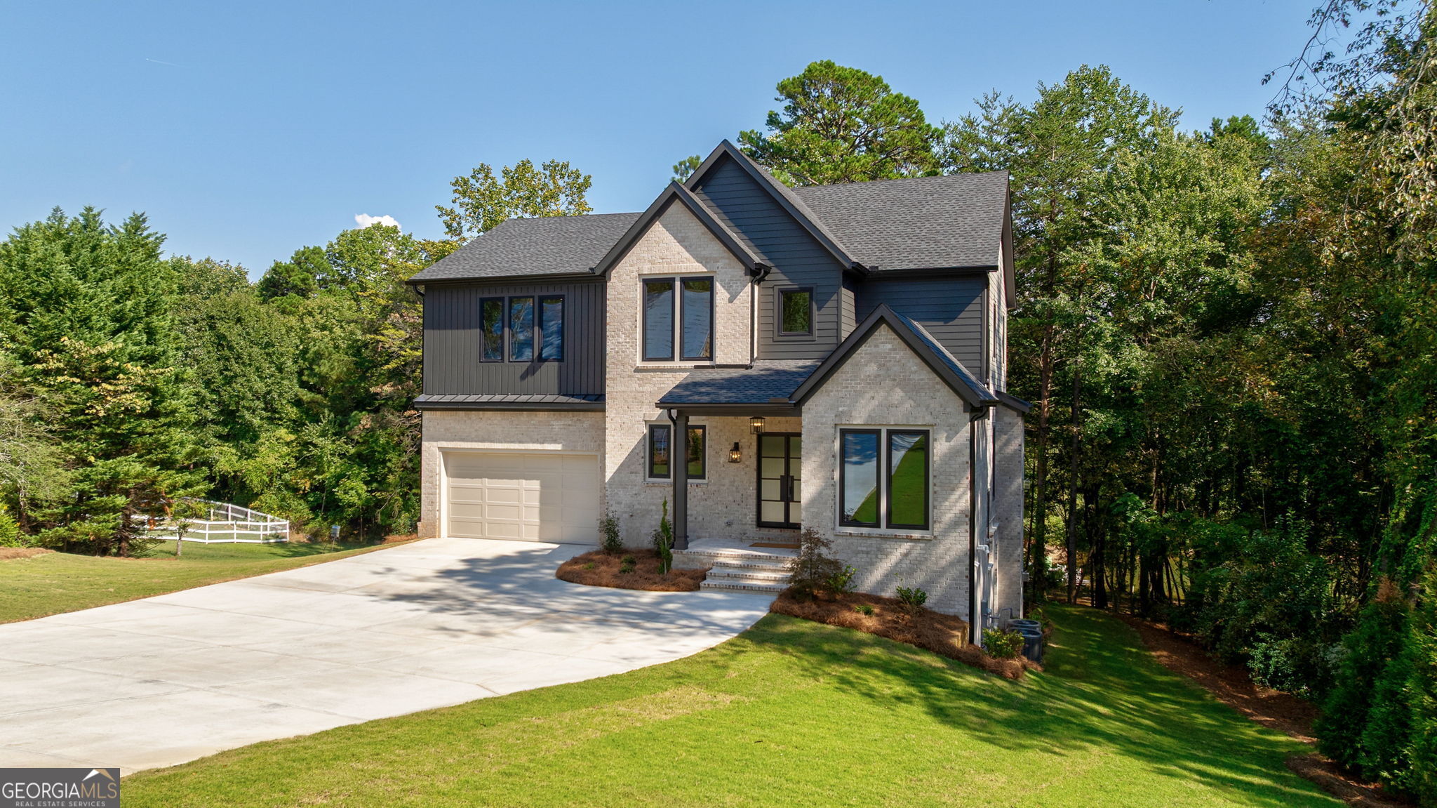 Cumming, Georgia, 30041, United States, 4 Bedrooms Bedrooms, ,4 BathroomsBathrooms,Residential,Active,1945468