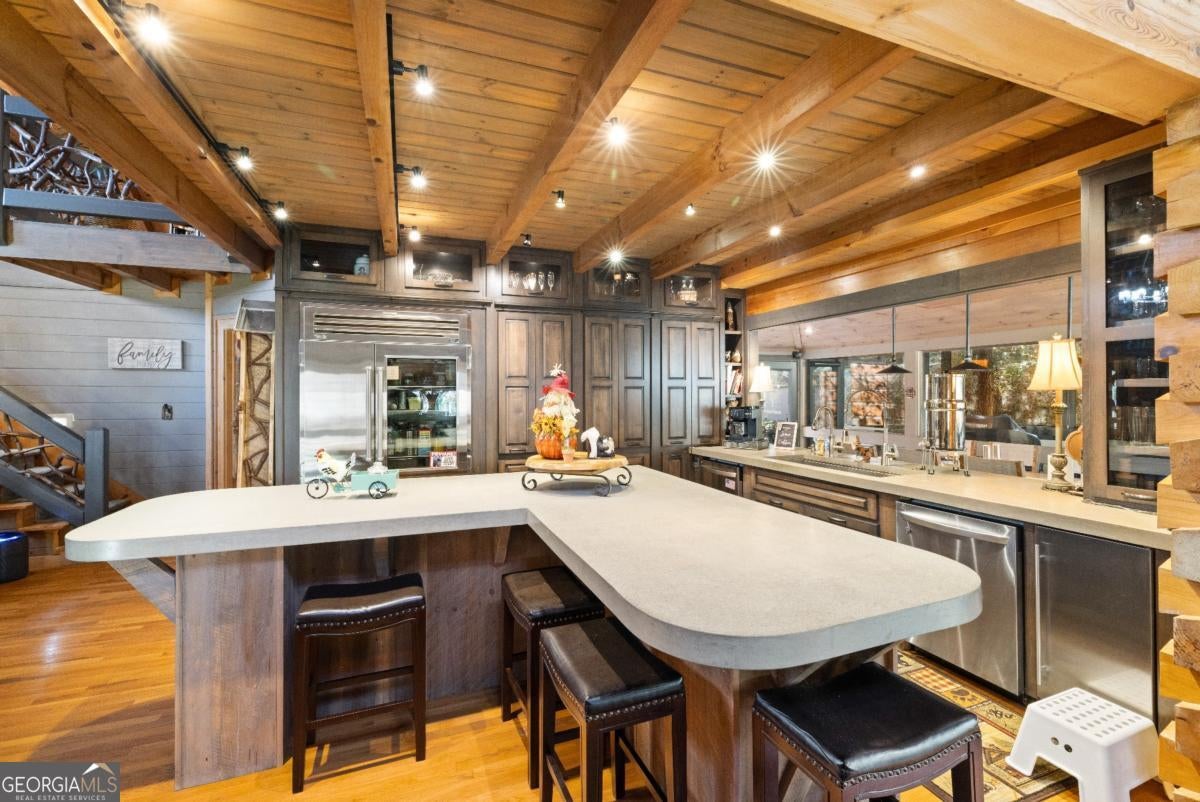 Blue Ridge, Georgia, 30513, United States, 4 Bedrooms Bedrooms, ,4 BathroomsBathrooms,Residential,Active,1990584