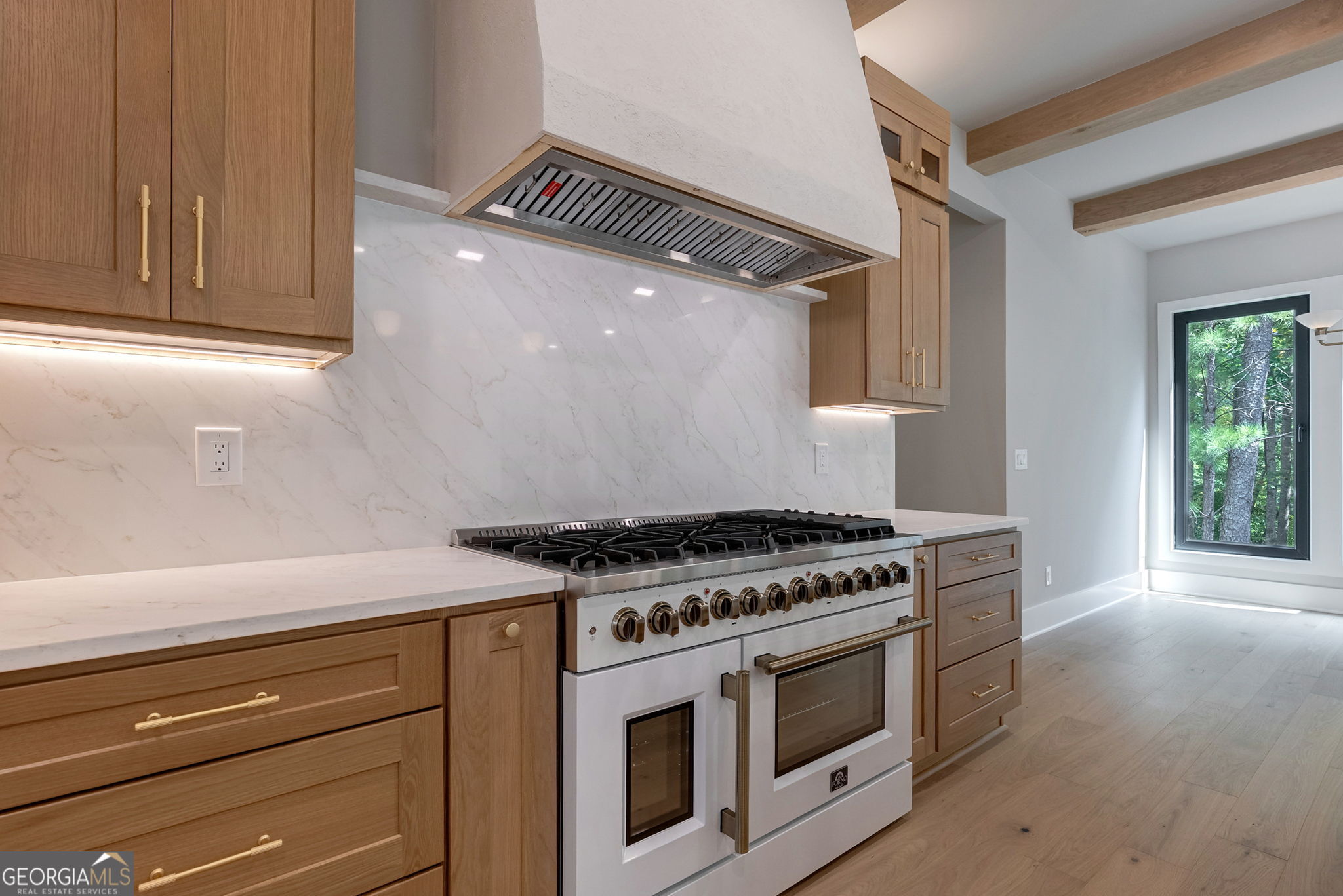 Cumming, Georgia, 30041, United States, 4 Bedrooms Bedrooms, ,4 BathroomsBathrooms,Residential,Active,1945468