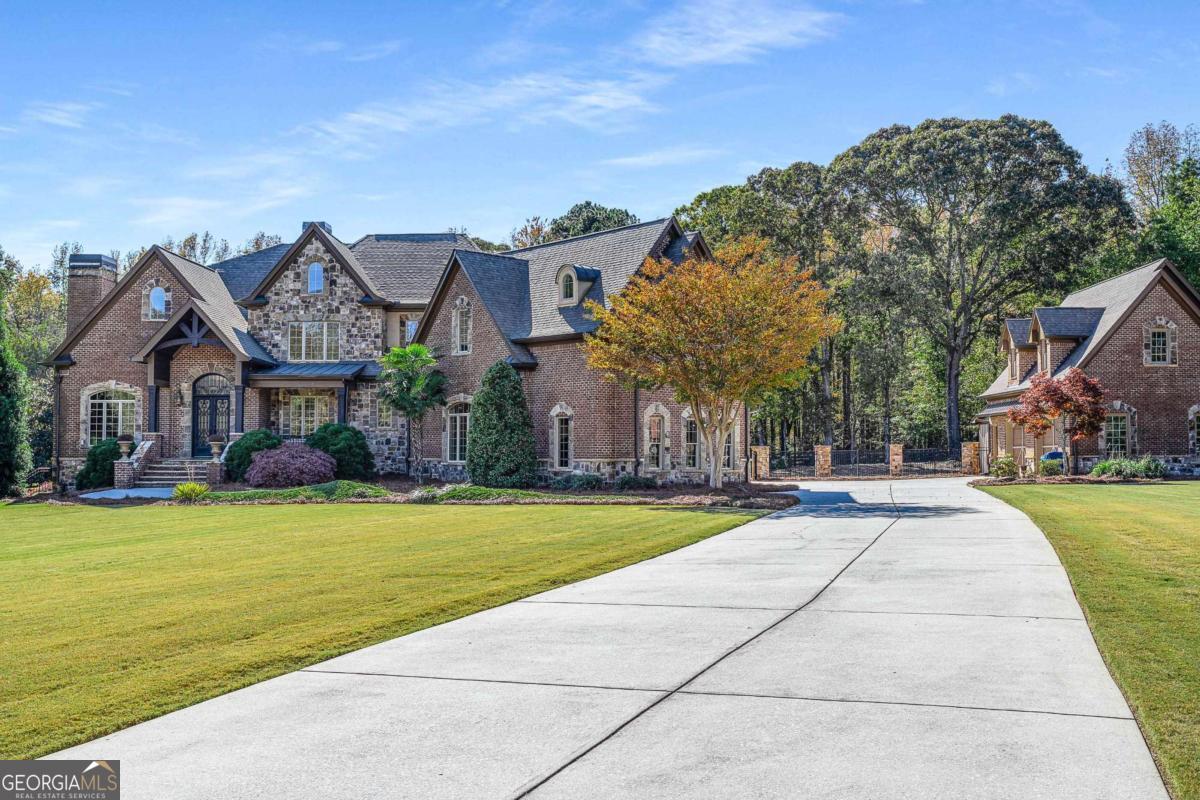 Dacula, Georgia, 30019, United States, 5 Bedrooms Bedrooms, ,5 BathroomsBathrooms,Residential,Active,1990625