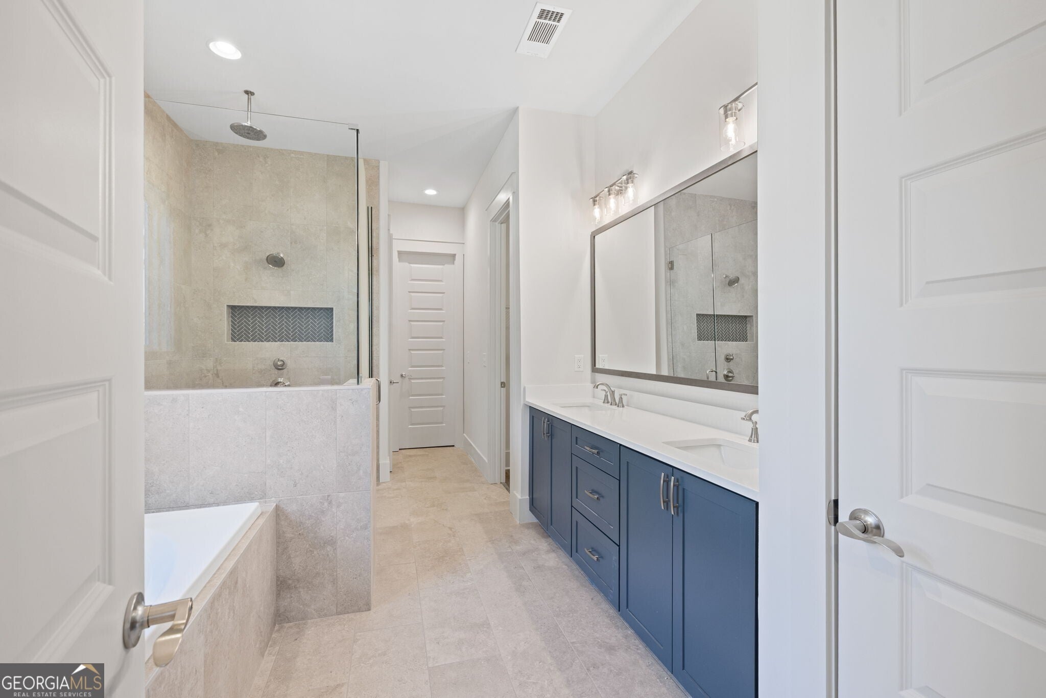 Cumming, Georgia, 30041, United States, 4 Bedrooms Bedrooms, ,5 BathroomsBathrooms,Residential,Active,1998596