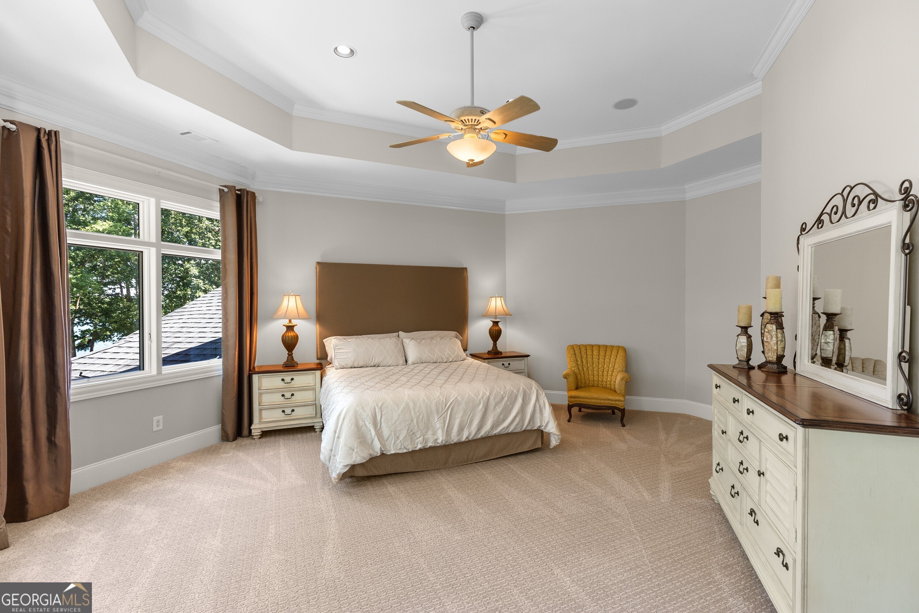 Flowery Branch, Georgia, 30542, United States, 4 Bedrooms Bedrooms, ,8 BathroomsBathrooms,Residential,Active,1929469