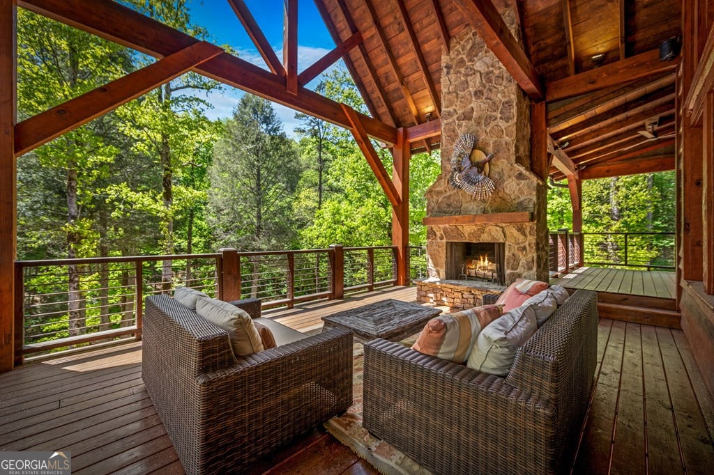 Cherry Log, Georgia, 30522, United States, 5 Bedrooms Bedrooms, ,5 BathroomsBathrooms,Residential,Active,2045694