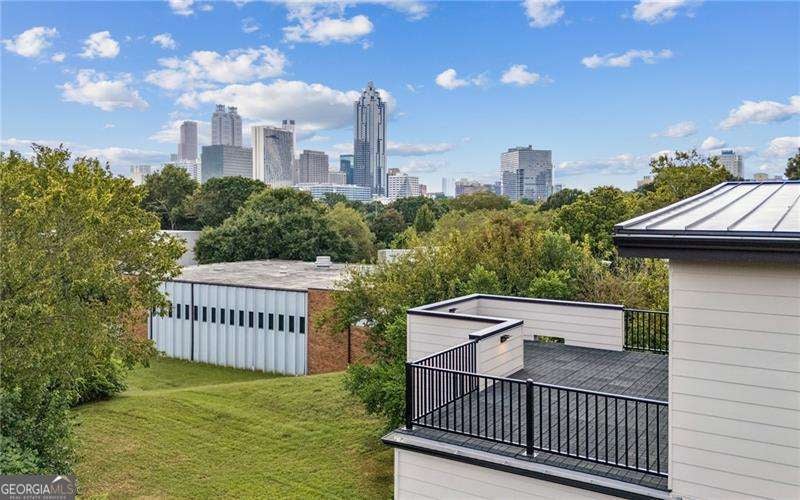 Atlanta, Georgia, 30308, United States, 4 Bedrooms Bedrooms, ,5 BathroomsBathrooms,Residential,Active,1985587